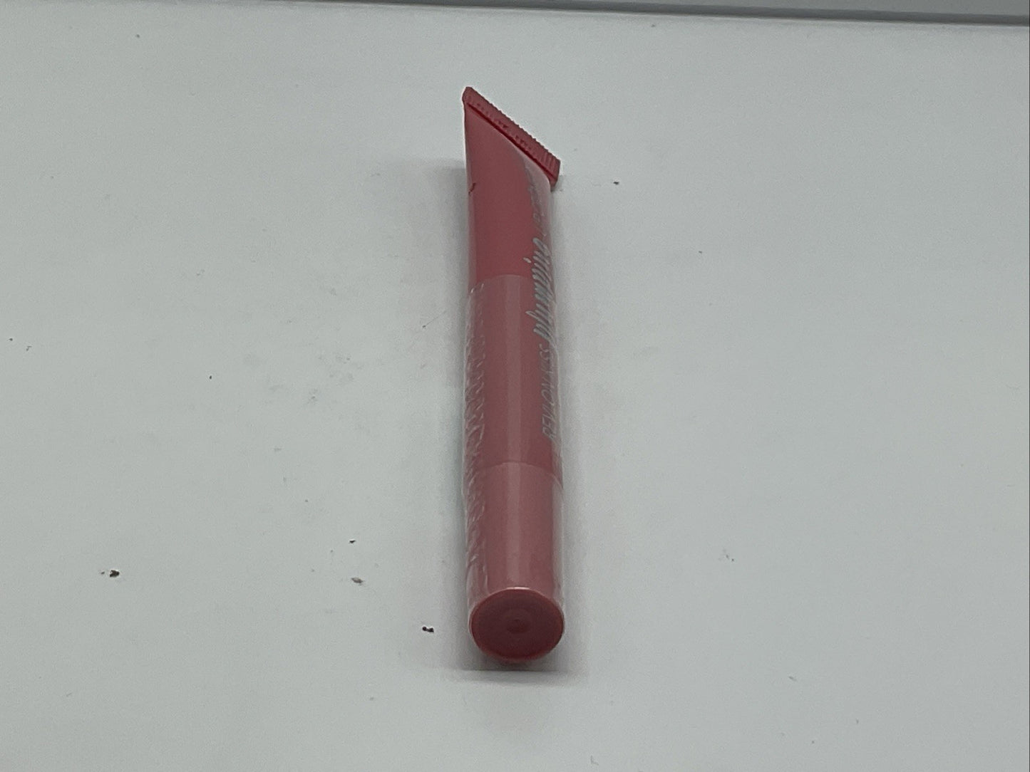 REVLON KISS PLUMPING LIP CREME, 530 PEONY BUFF
