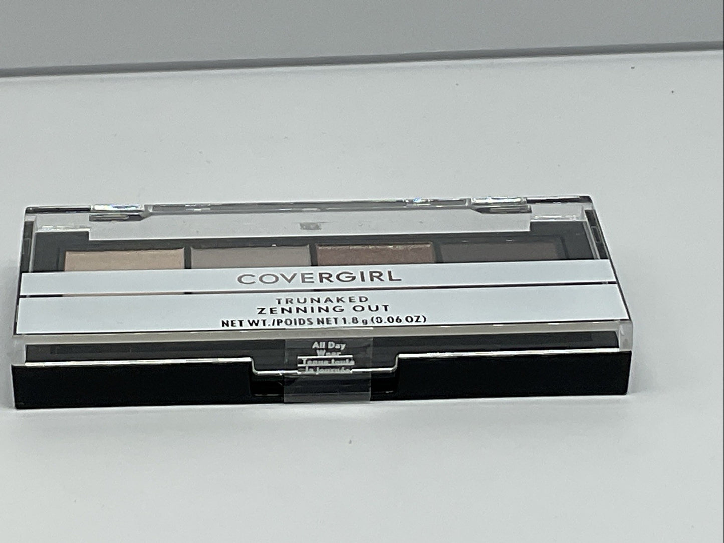 Covergirl Trunaked Quad Eyeshadow Palette - 740 Zenning Out - Single