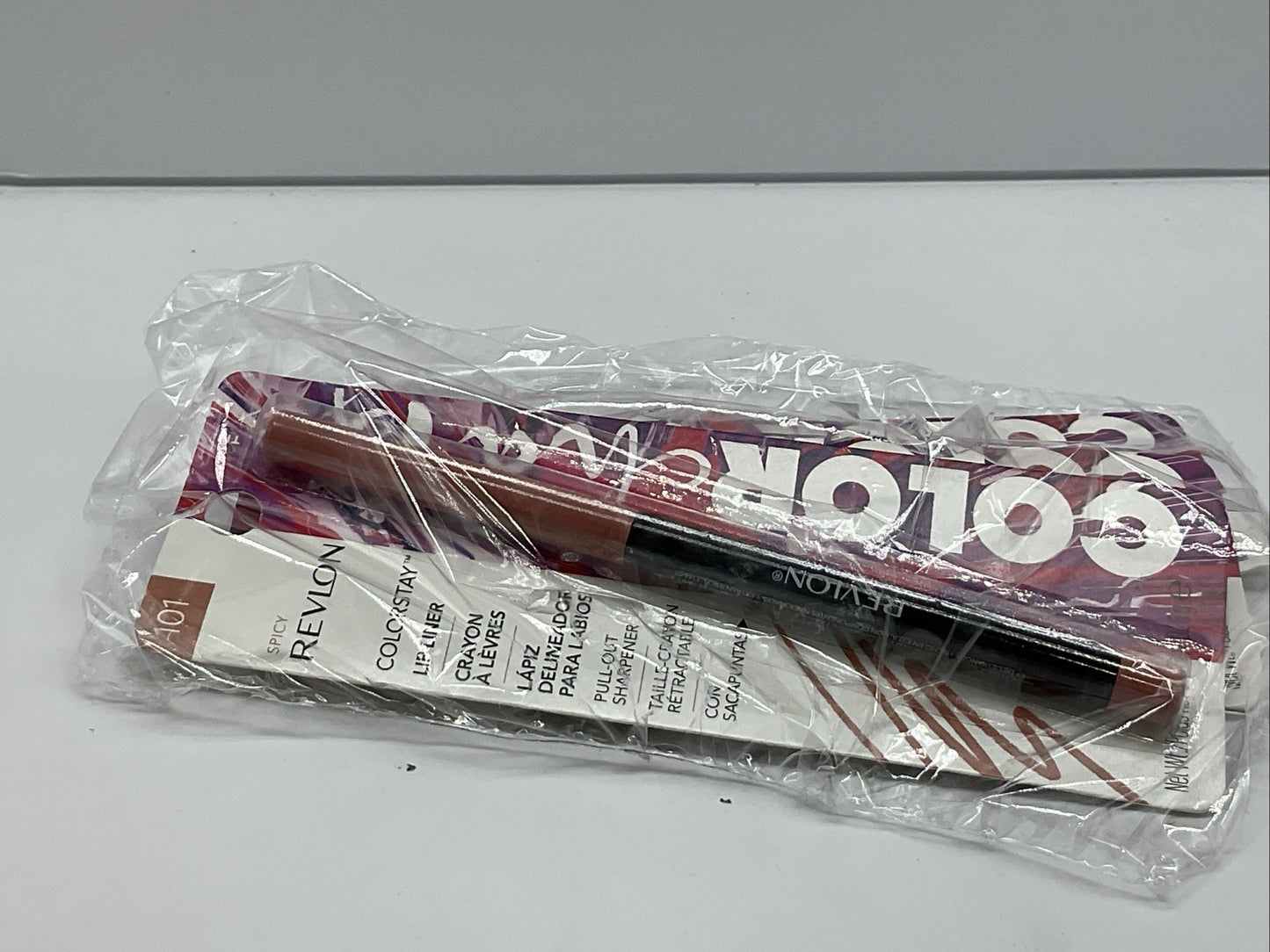 3 PACK - Revlon ColorStay Lip Liner with Pull Out Sharpener 101 Spicy