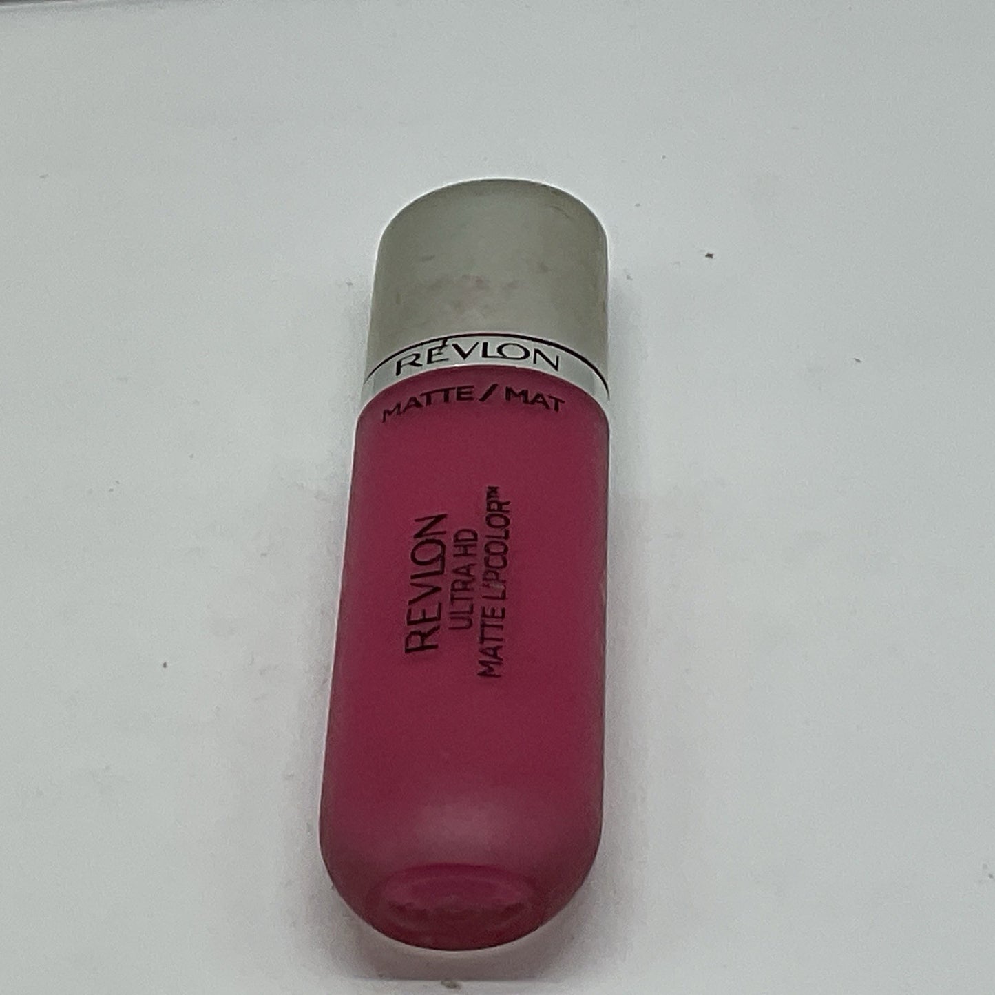 SINGLE - Revlon Ultra HD Matte Lipcolor Matte Liquid Lipstick #605 HD Obsession