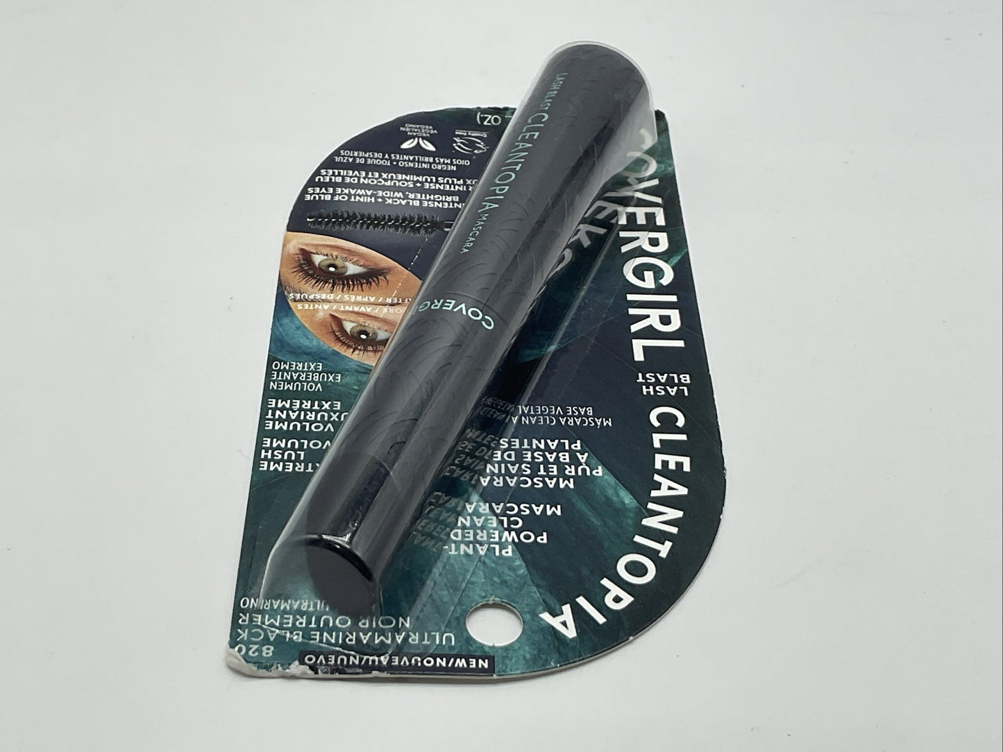 CoverGirl LashBlast Cleantopia Plant Powered Mascara - 820 Ultramarine Black