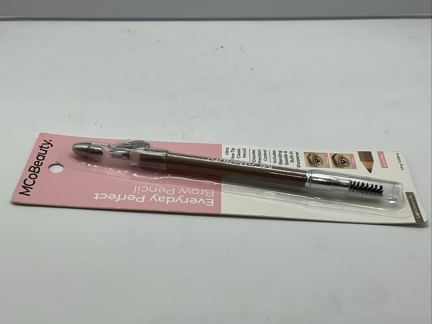 MCoBeauty Everyday Perfect - Light/Medium