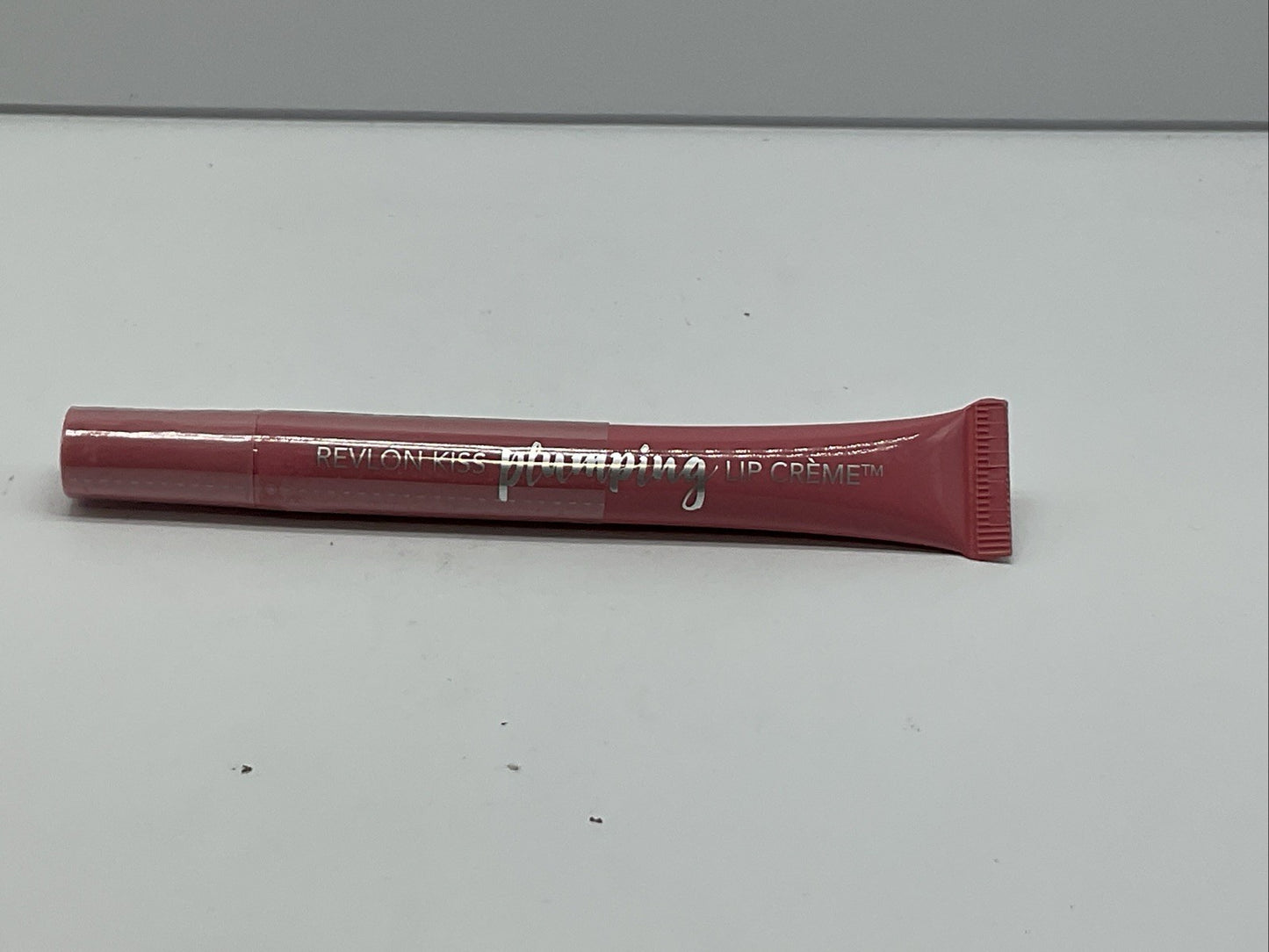 REVLON KISS PLUMPING LIP CREME, 530 PEONY BUFF