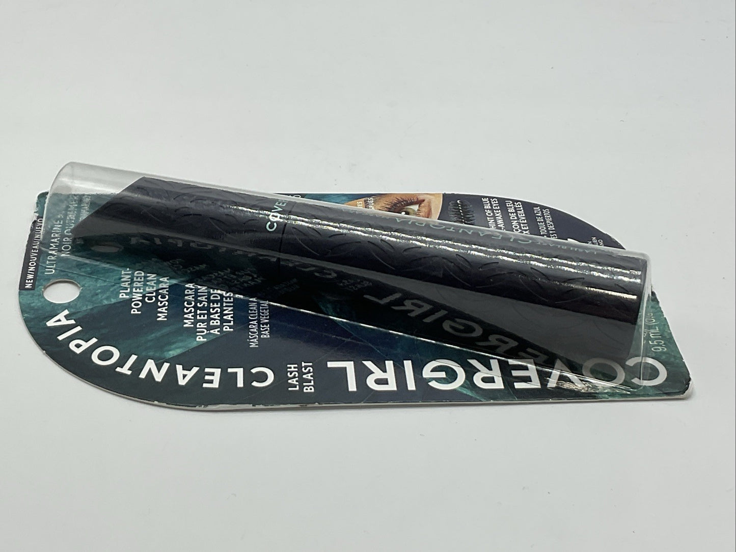 CoverGirl LashBlast Cleantopia Plant Powered Mascara - 820 Ultramarine Black
