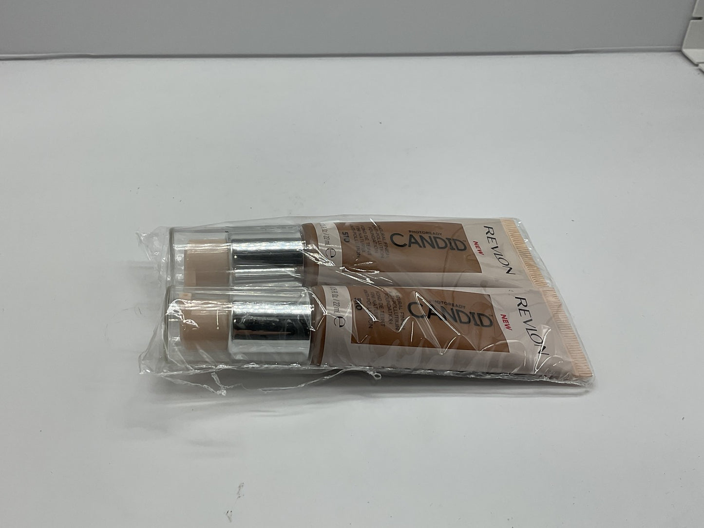 Revlon PhotoReady Candid Natural Finish Foundation, with Anti-Pollution, Antioxi