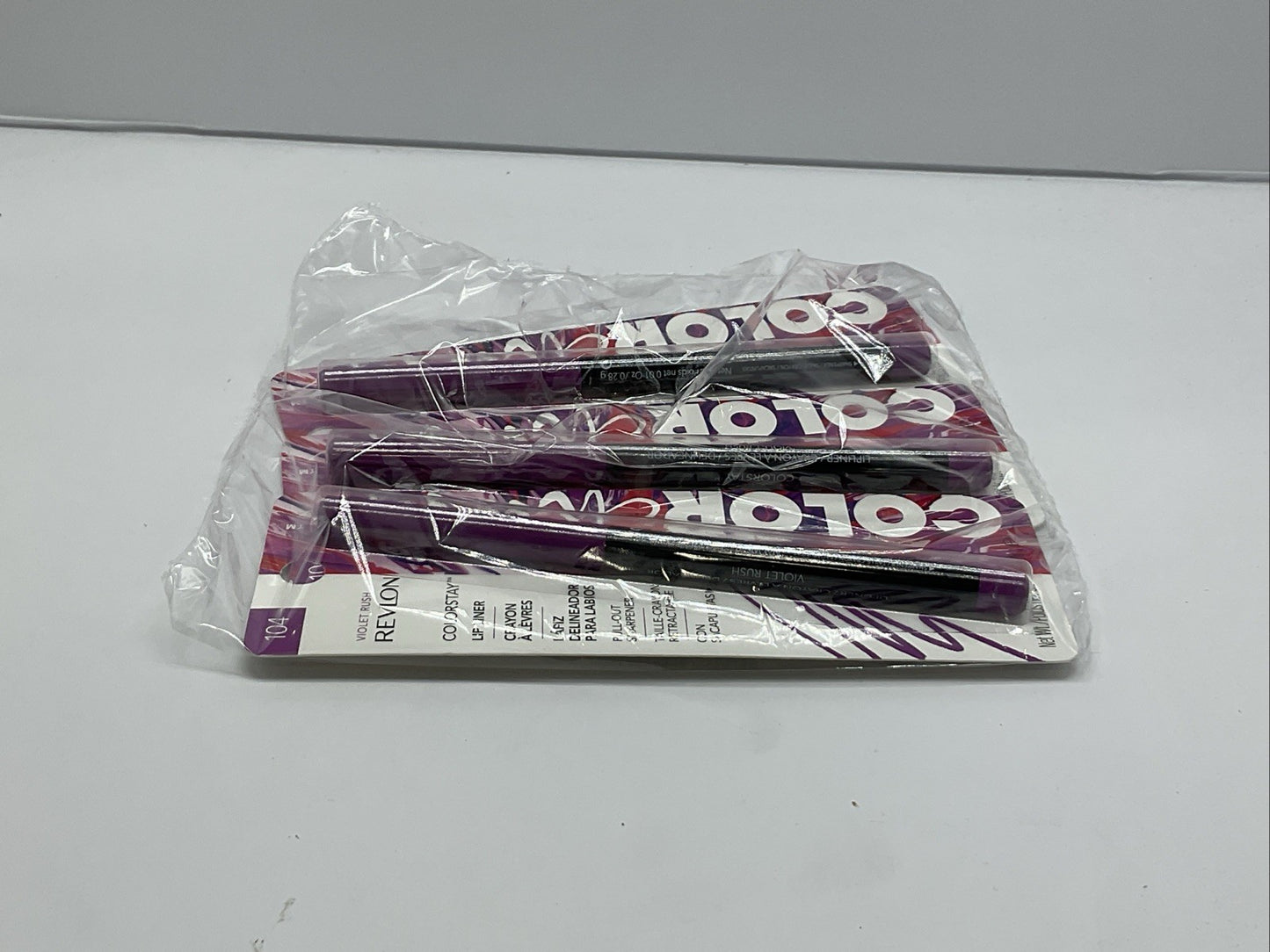 3 PACK - Revlon Colorstay lip liner with pull out sharpener 104 VIOLET RUSH