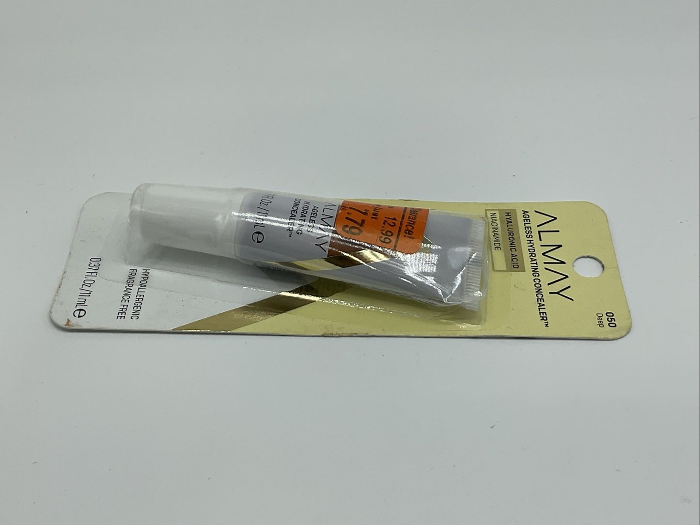 Almay Ageless Hydrating Concealer - 050 Deep