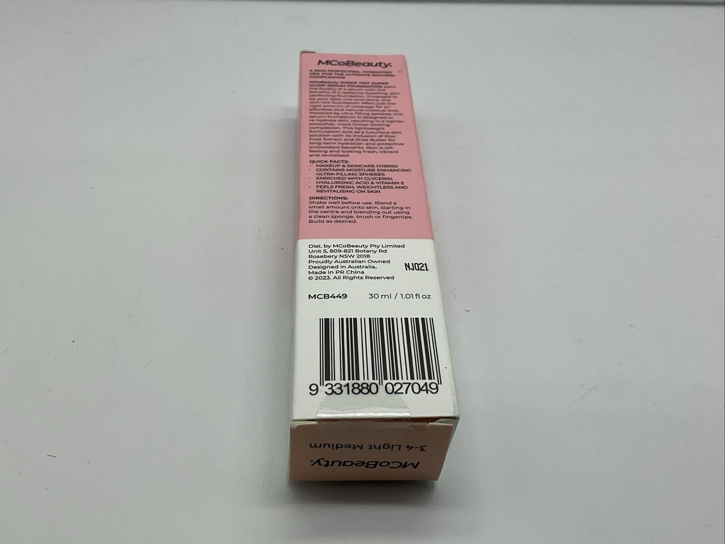 MCoBeauty Super Glow Sheer Tint Serum Foundation - 3-4 Light Medium