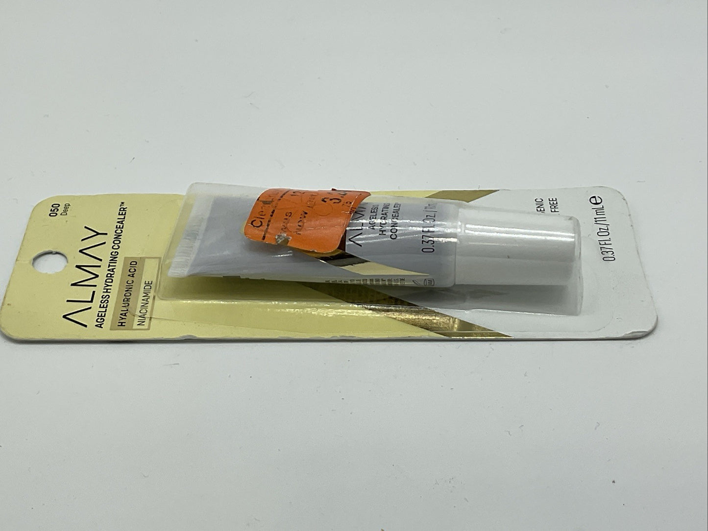 Almay Ageless Hydrating Concealer Hyaluronic Acid - 050 Deep
