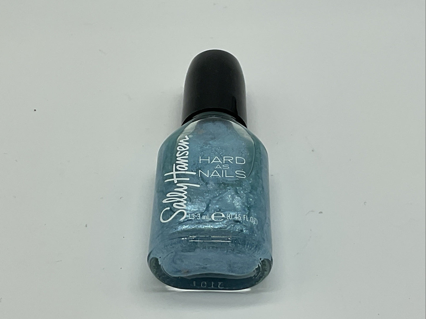 Sally Hansen Hard as Nails Nail Color Polish - 680 Frozen Solid