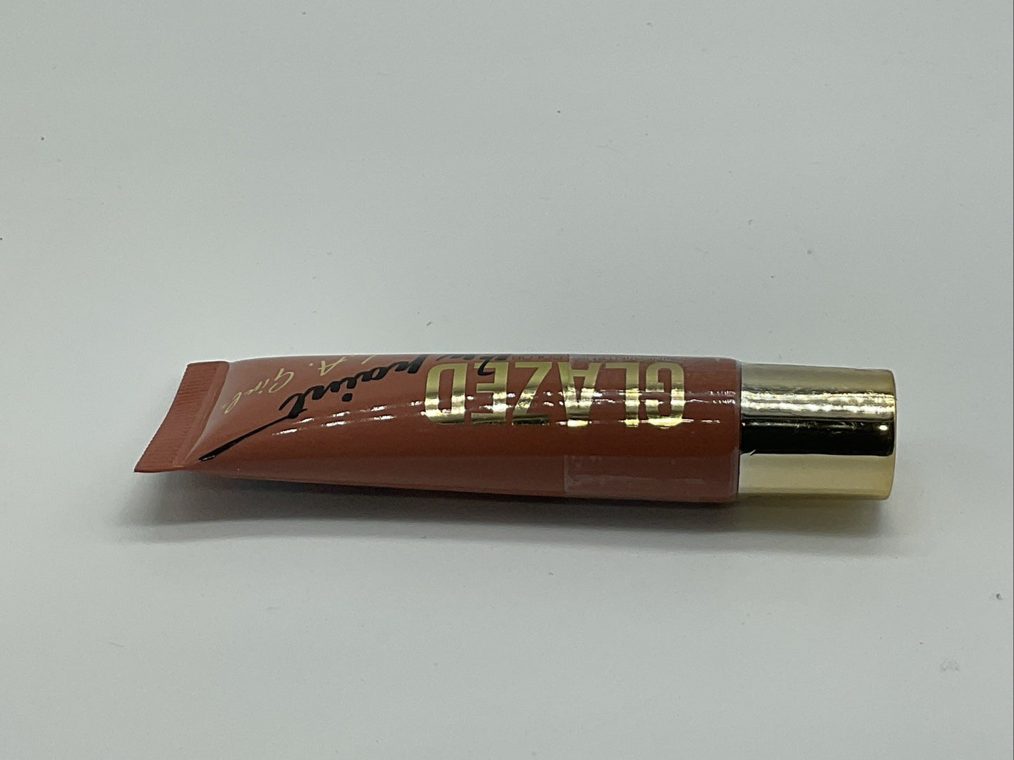 LA Girl Glazed Lip Paint Extra Glossy Finish - GLG780 Ticklish