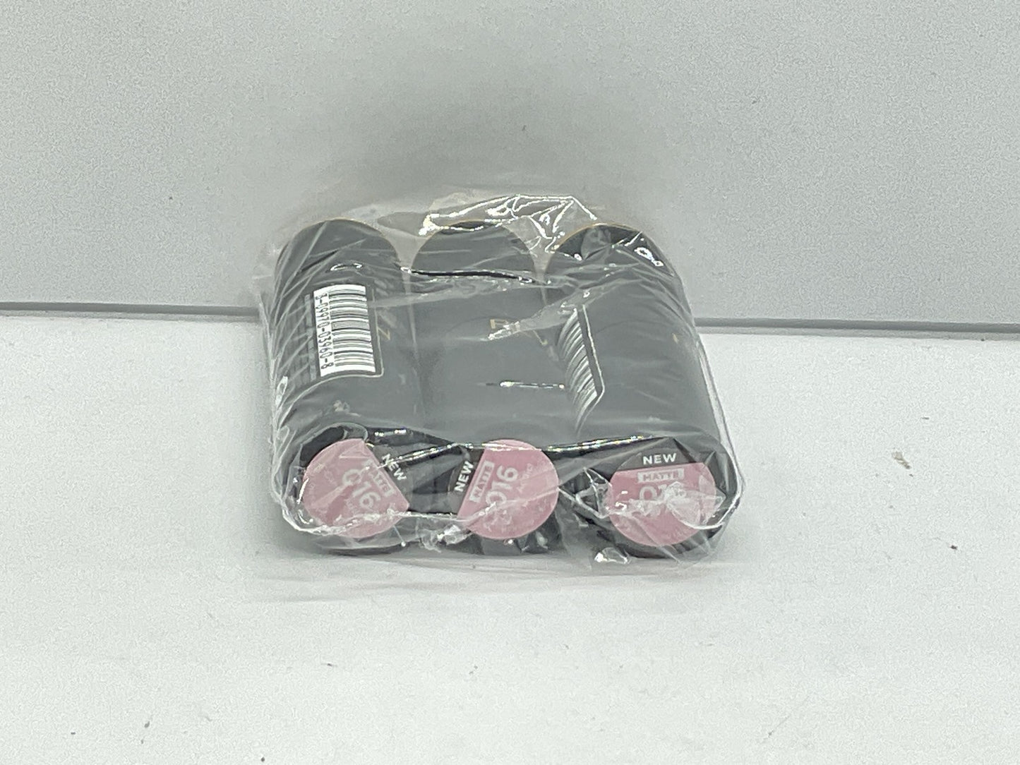 3 PACK - Revlon Super Lustrous The Luscious Mattes - 016 Candy Addict