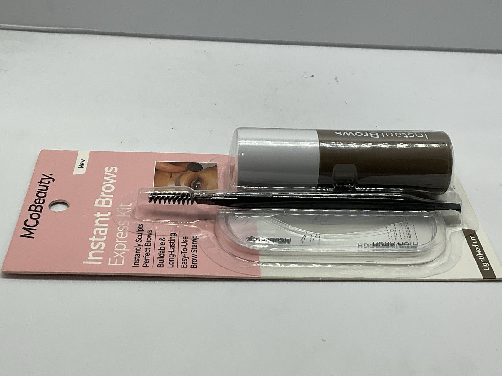 MCoBeauty Instant Brows Express Kit - Light/Medium