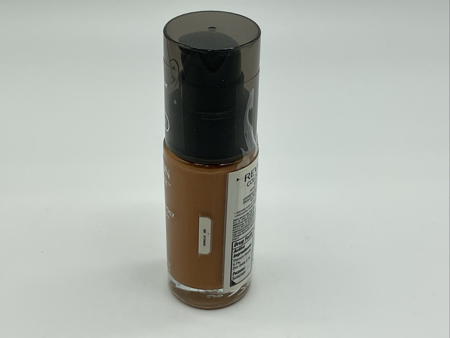 Revlon ColorStay Foundation Makeup Combination/Oily 1 Oz - 355 Almond