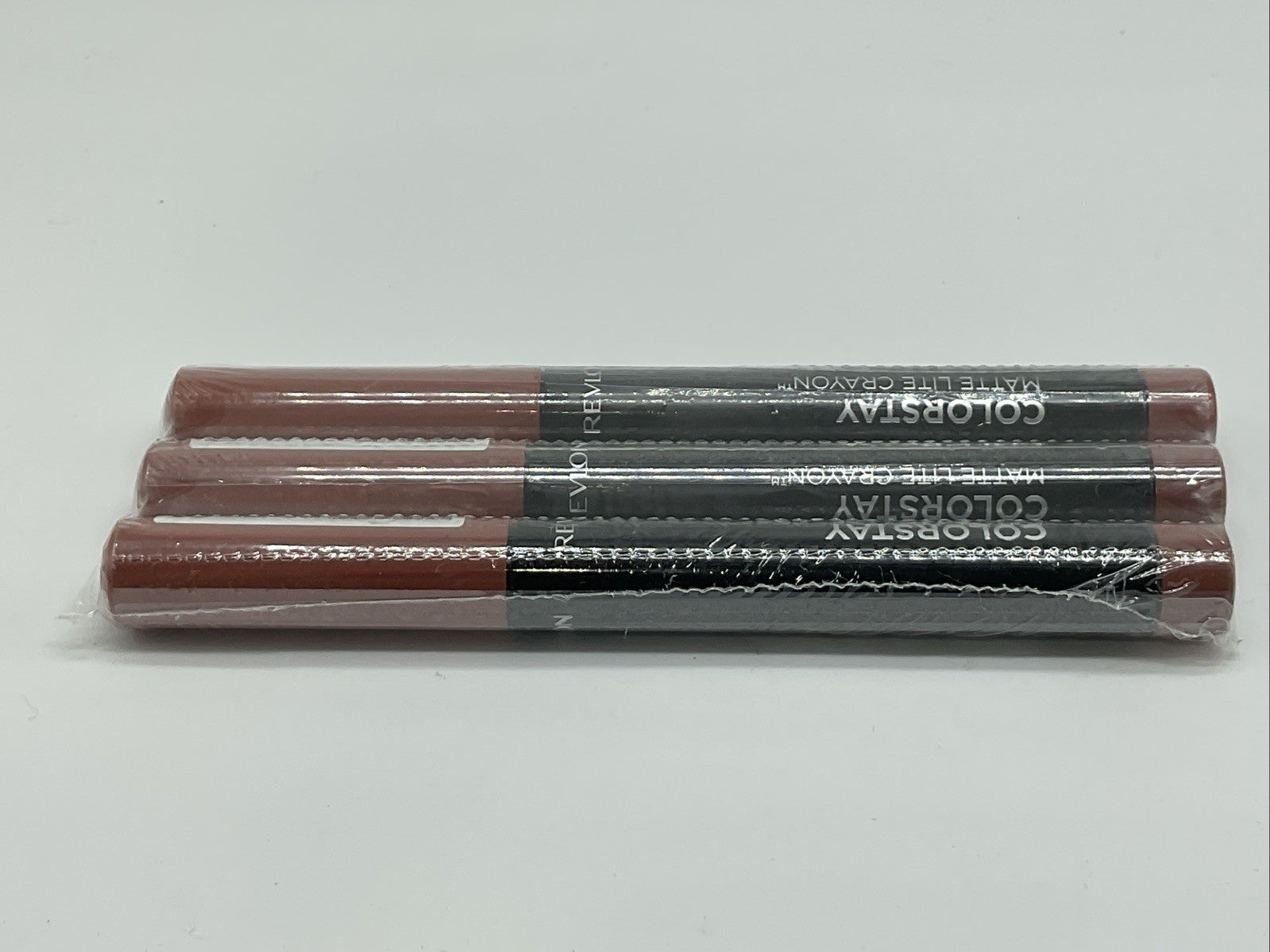 3 PACK - Revlon ColorStay Matte Lite Crayon Lipstick - 001 Tread Lightly