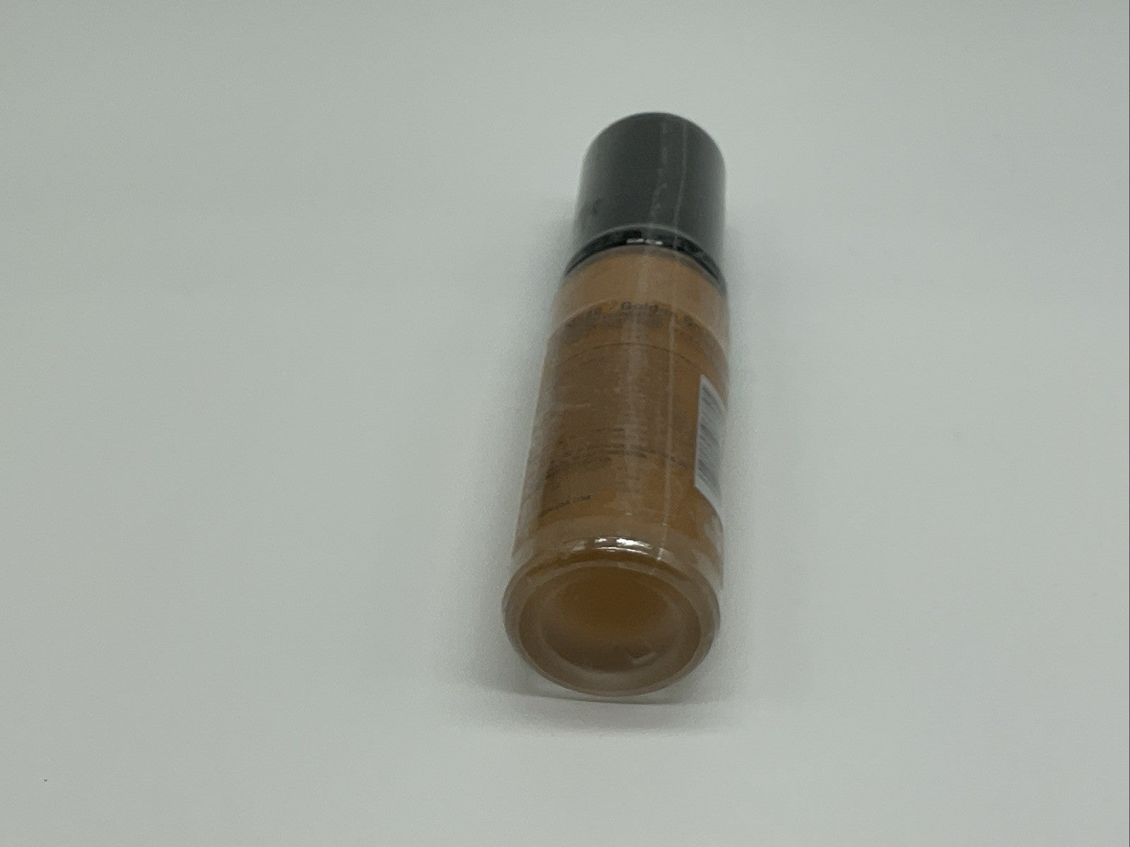 LA GIRL Pro Matte HD Long Wear Matte Foundation - GLM680 Golden Bronze