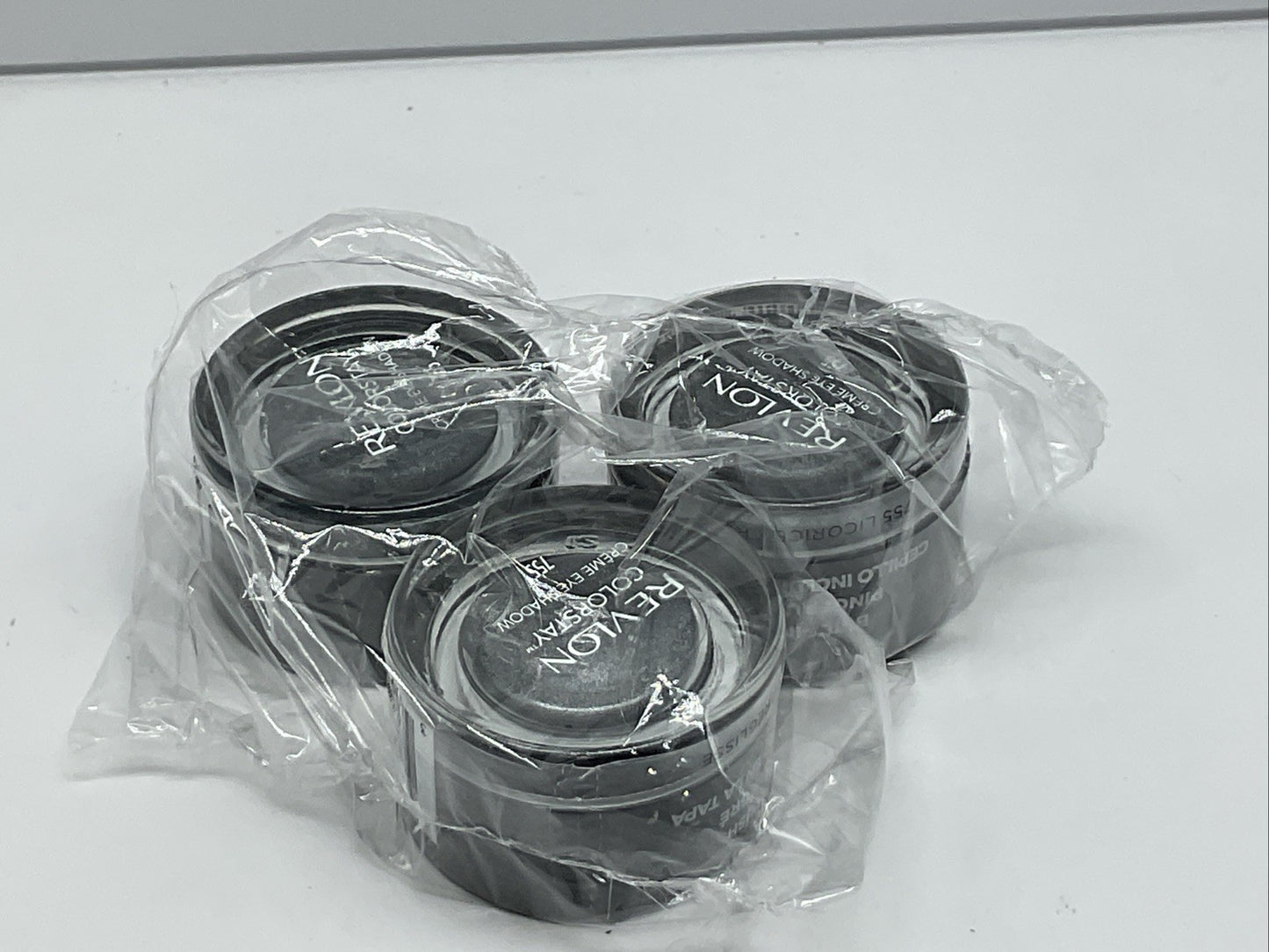 3 PACK - Revlon ColorStay Creme Eye Shadow 755  Licorice