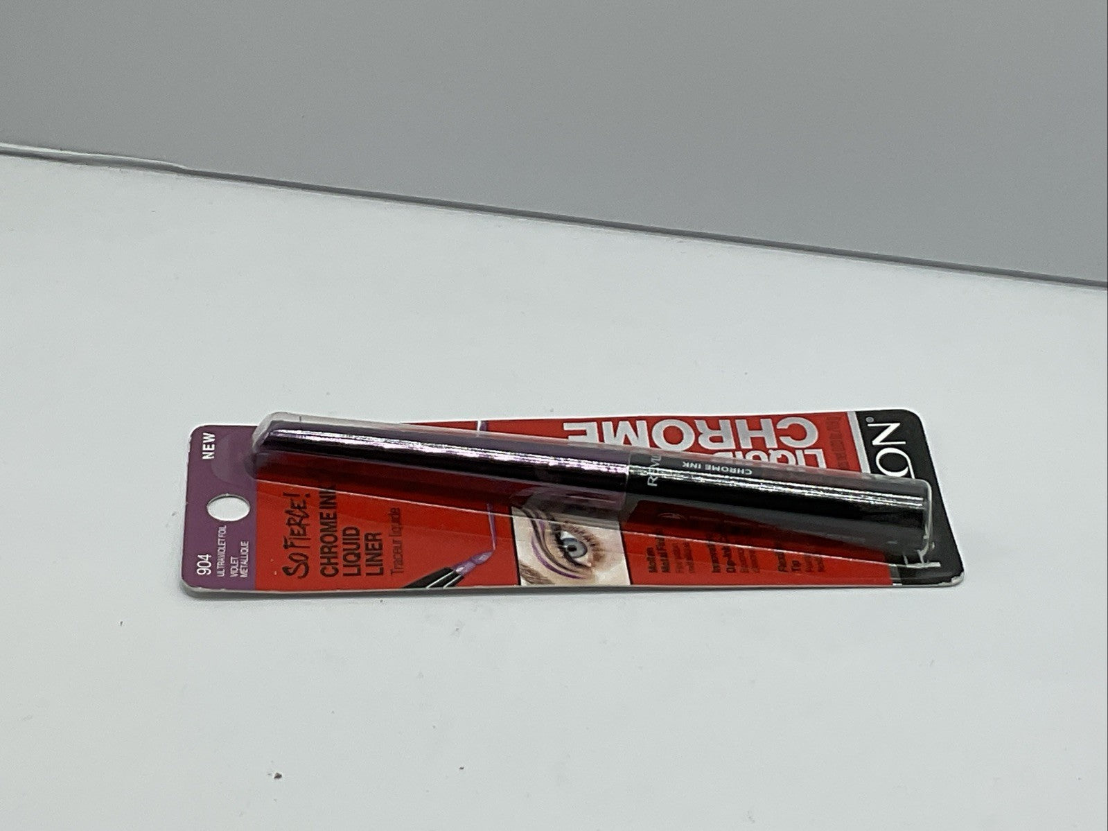 REVLON So Fierce! Chrome Ink Liquid Eyeliner - 904 Ultraviolet - Single