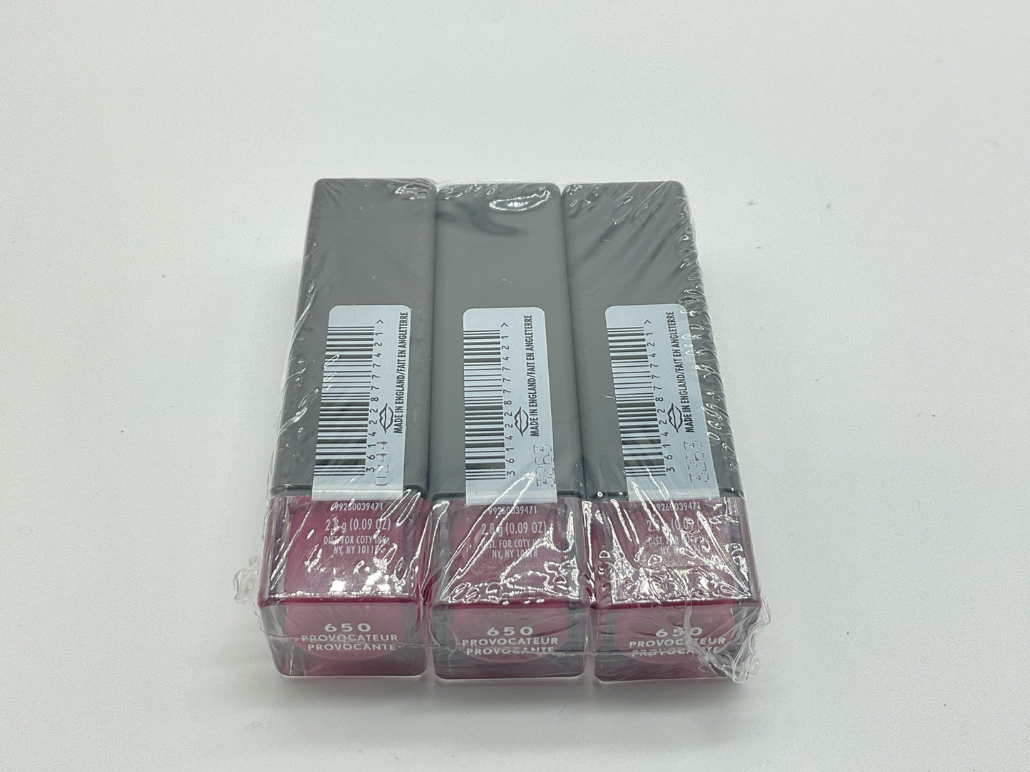 3 PACK - CoverGirl Exhibitionist 24HR Ultra Matte Lipstick - 650 Provocateur