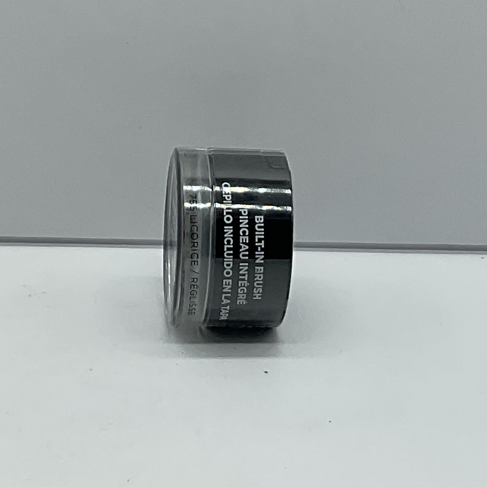 Revlon ColorStay Creme Eye Shadow 755  Licorice