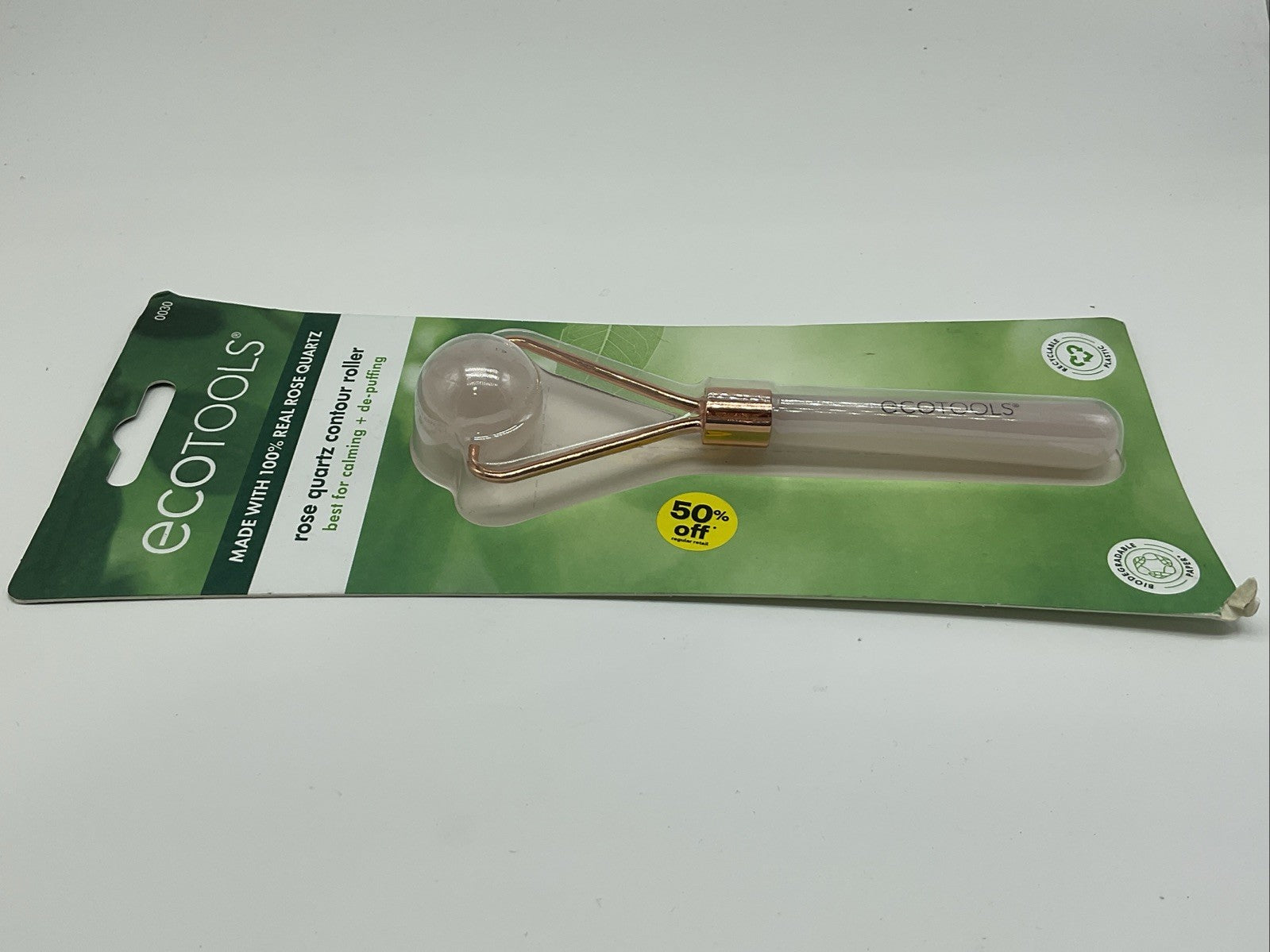 EcoTools Rose Quartz Contour Roller Calming & Depuffing