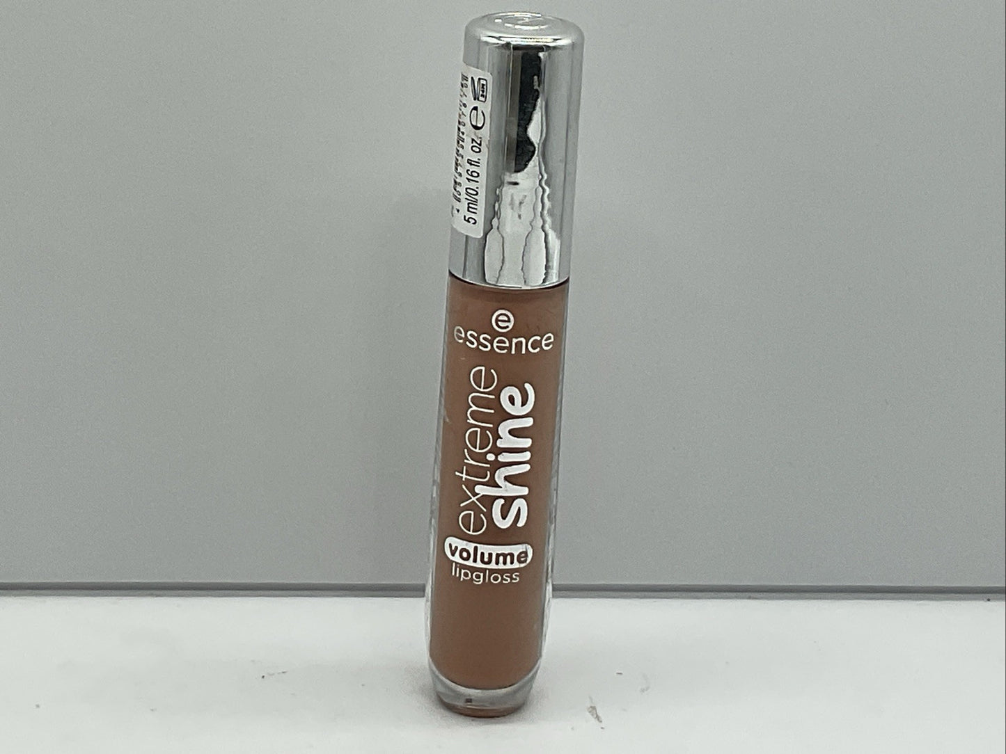 Essence Extreme Shine Volume Lip Gloss Color - 11 Power Of Nude