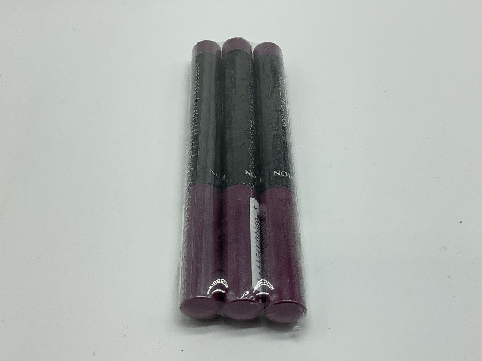 3 Pack - Revlon ColorStay Matte Lite Lip Crayon - 005 Sky High