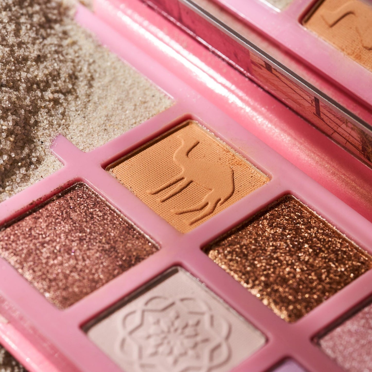 essence Welcome to Marrakesh 12 Pan Eyeshadow Palette 13.2g