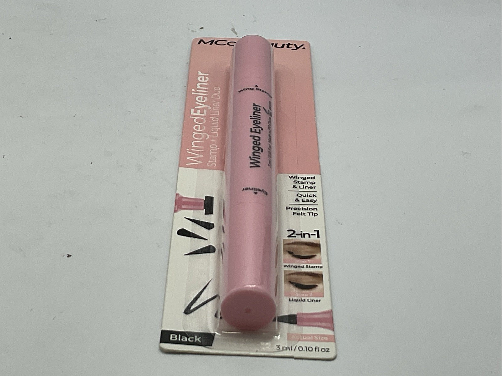 MCoBeauty Winged Eyeliner - Black