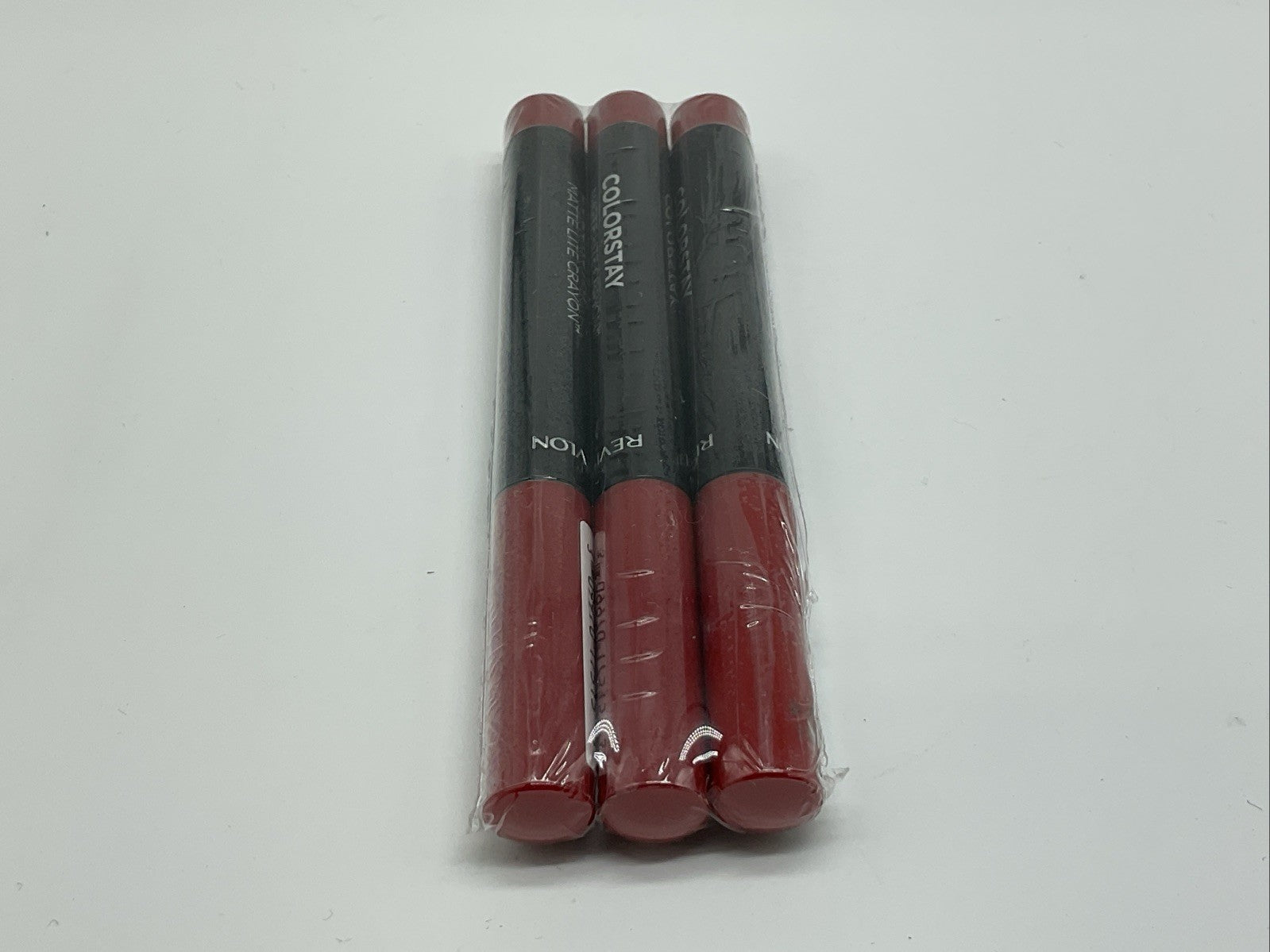3 PACK - Revlon ColorStay Matte Lite Crayon Lipstick - 009 Ruffled Feathers
