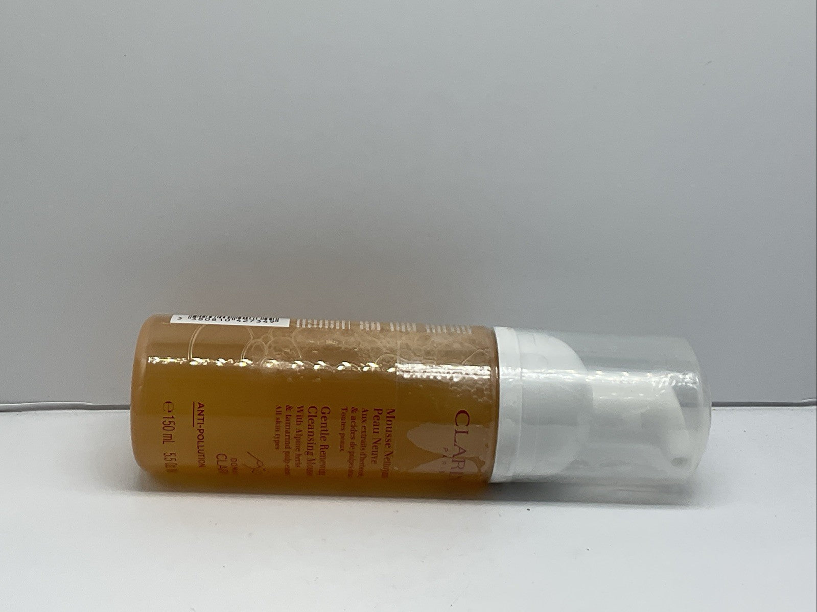 Clarins Gentle Renewing Cleansing Mousse All Skin Types SINGLE