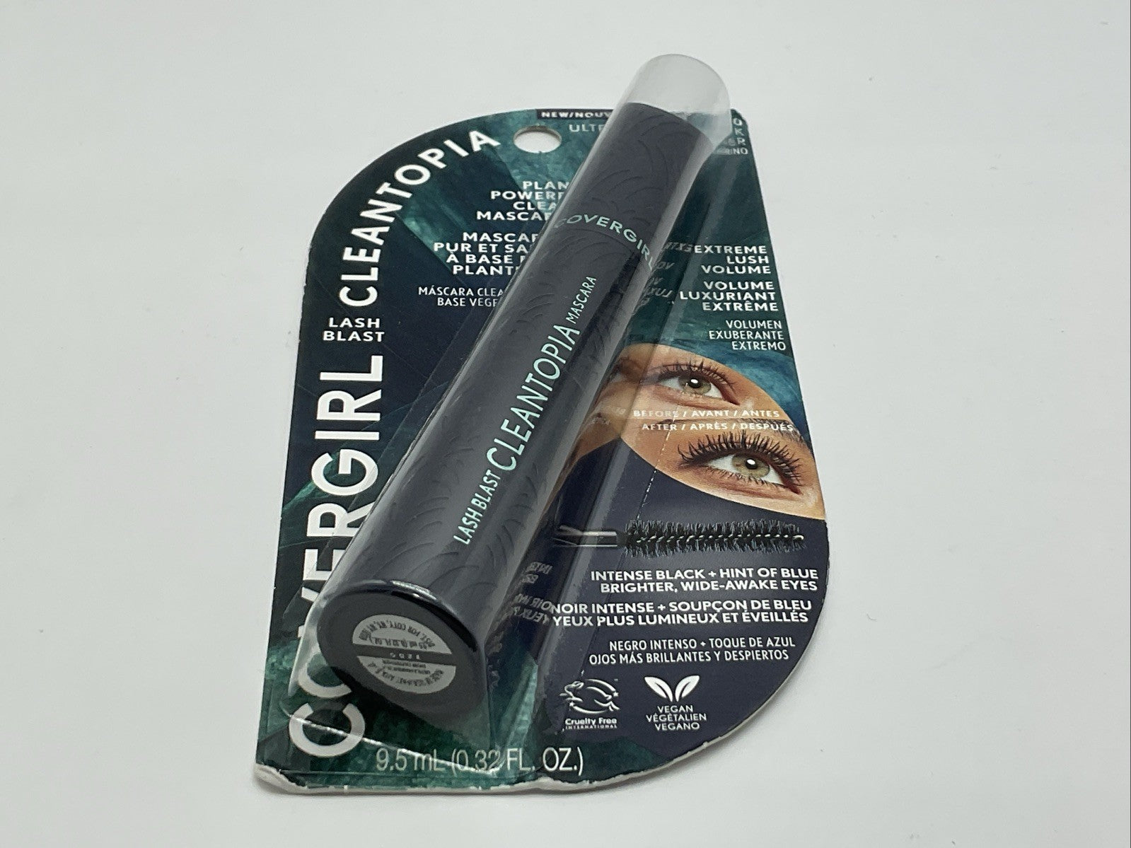 CoverGirl LashBlast Cleantopia Plant Powered Mascara - 820 Ultramarine Black