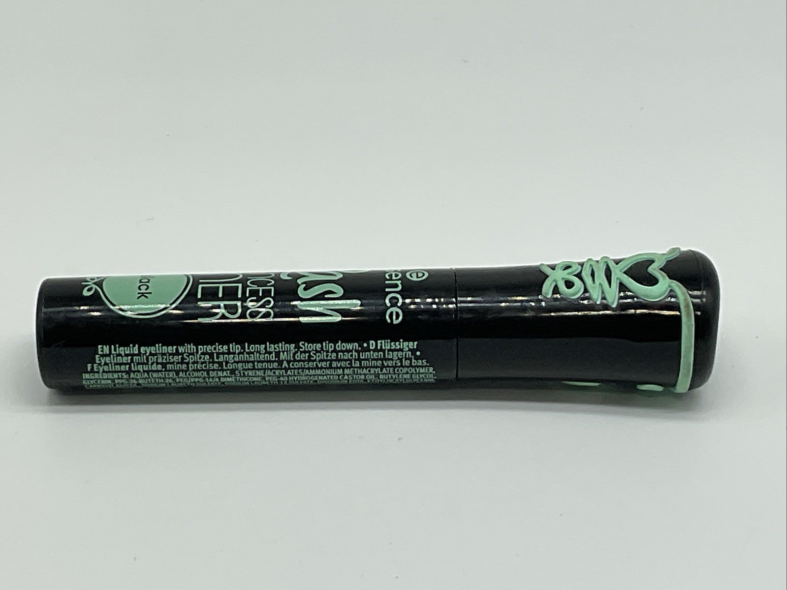 essence Lash Princess Eyeliner Pen Smudge Proof - Black