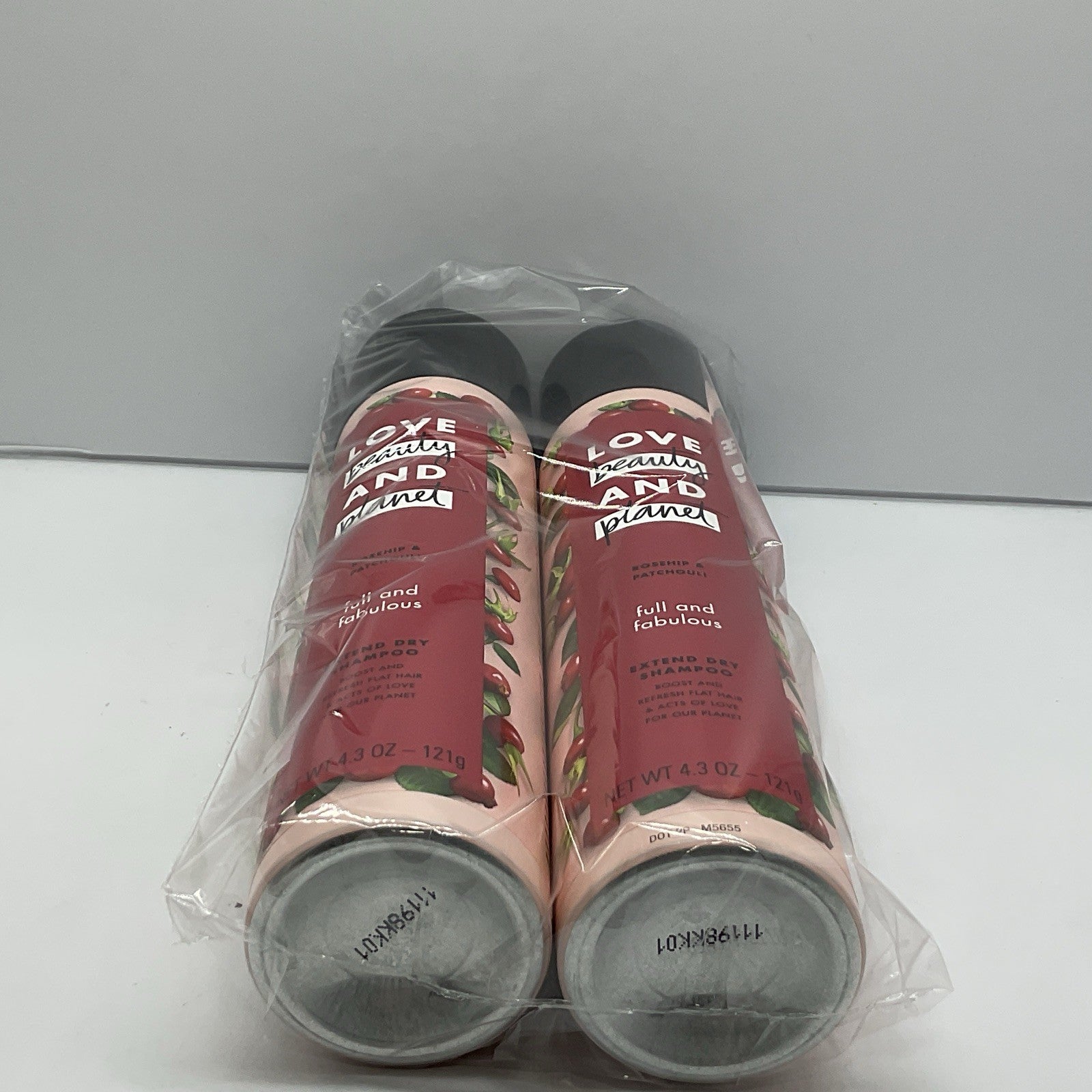 2 Pack - Love Beauty And Planet Full and Fabulous Extend Dry Shampoo Rosehip