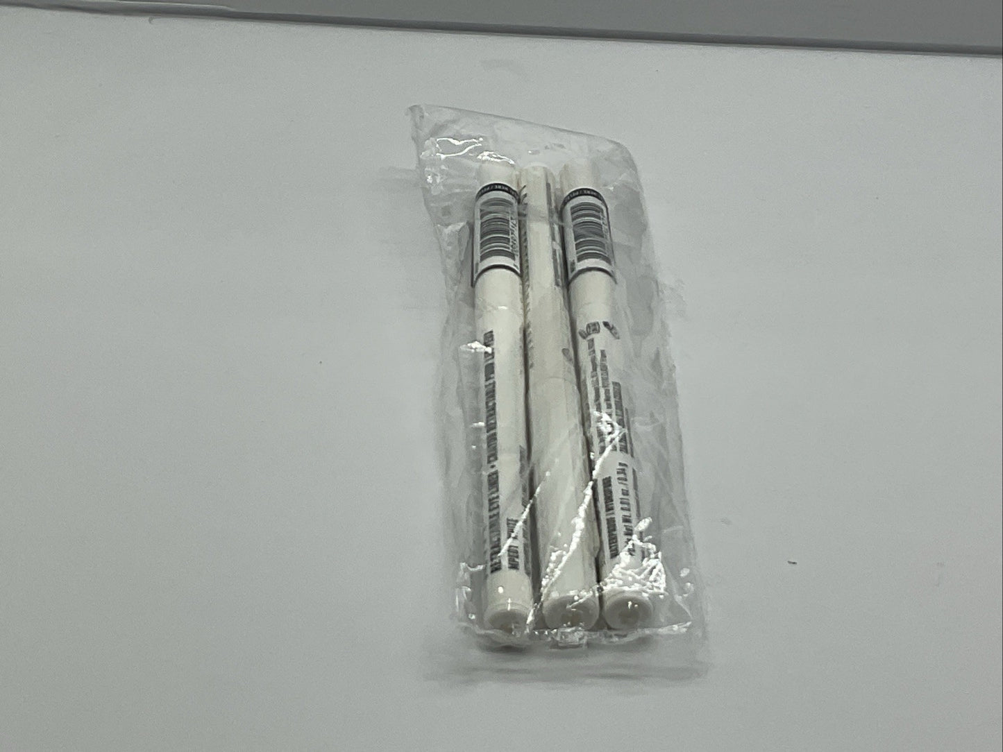 3 PACK - NYX  Waterproof Retractable Eyeliner - MPE01 White