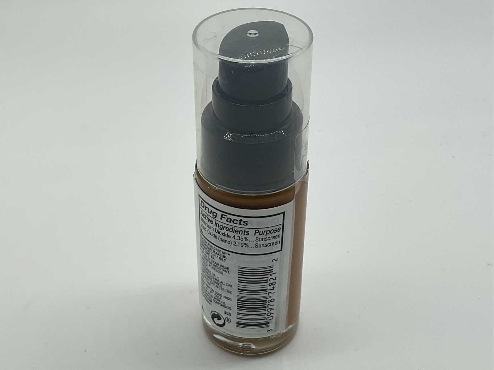 Revlon 24HR Foundation Combination Oily Matte Finish 1oz - 355 Almond