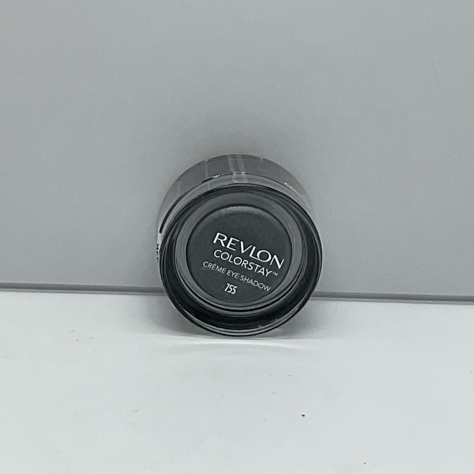 Revlon ColorStay Creme Eye Shadow 755  Licorice