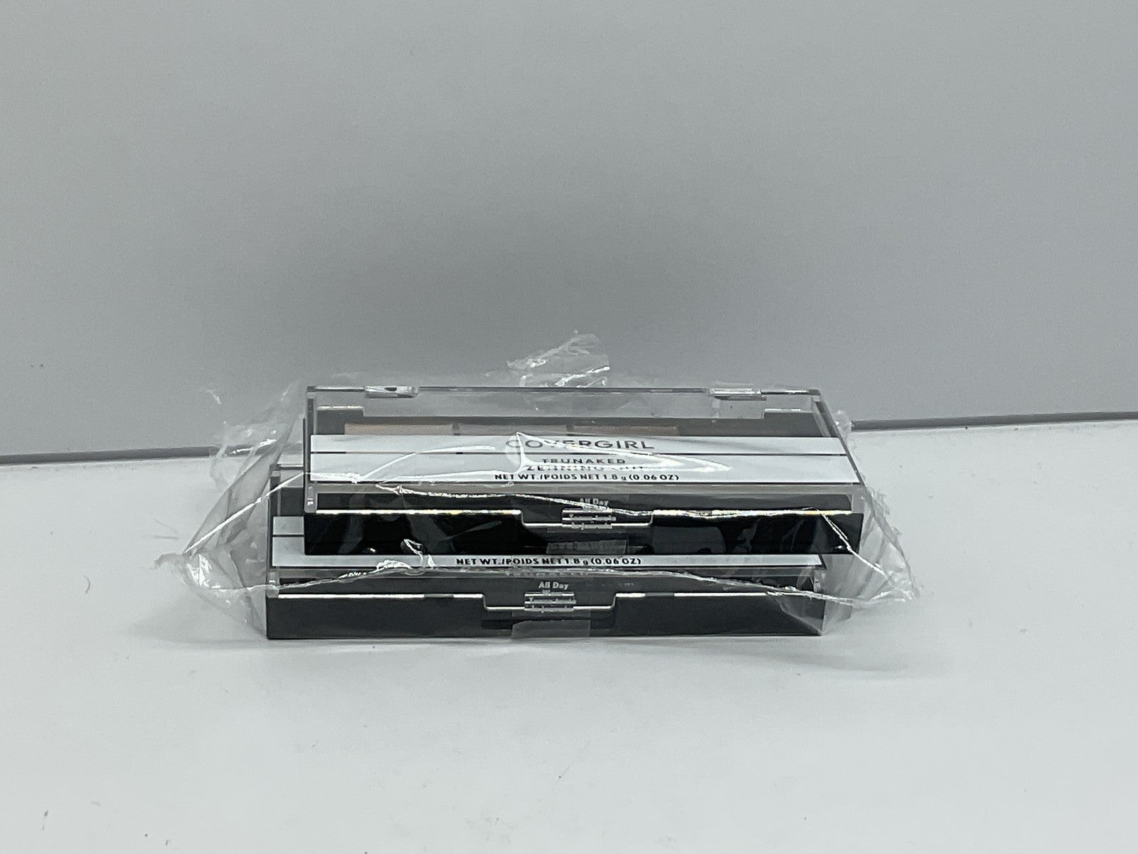 2 PACK - Covergirl Trunaked Eyeshadow Quad Palette 740 