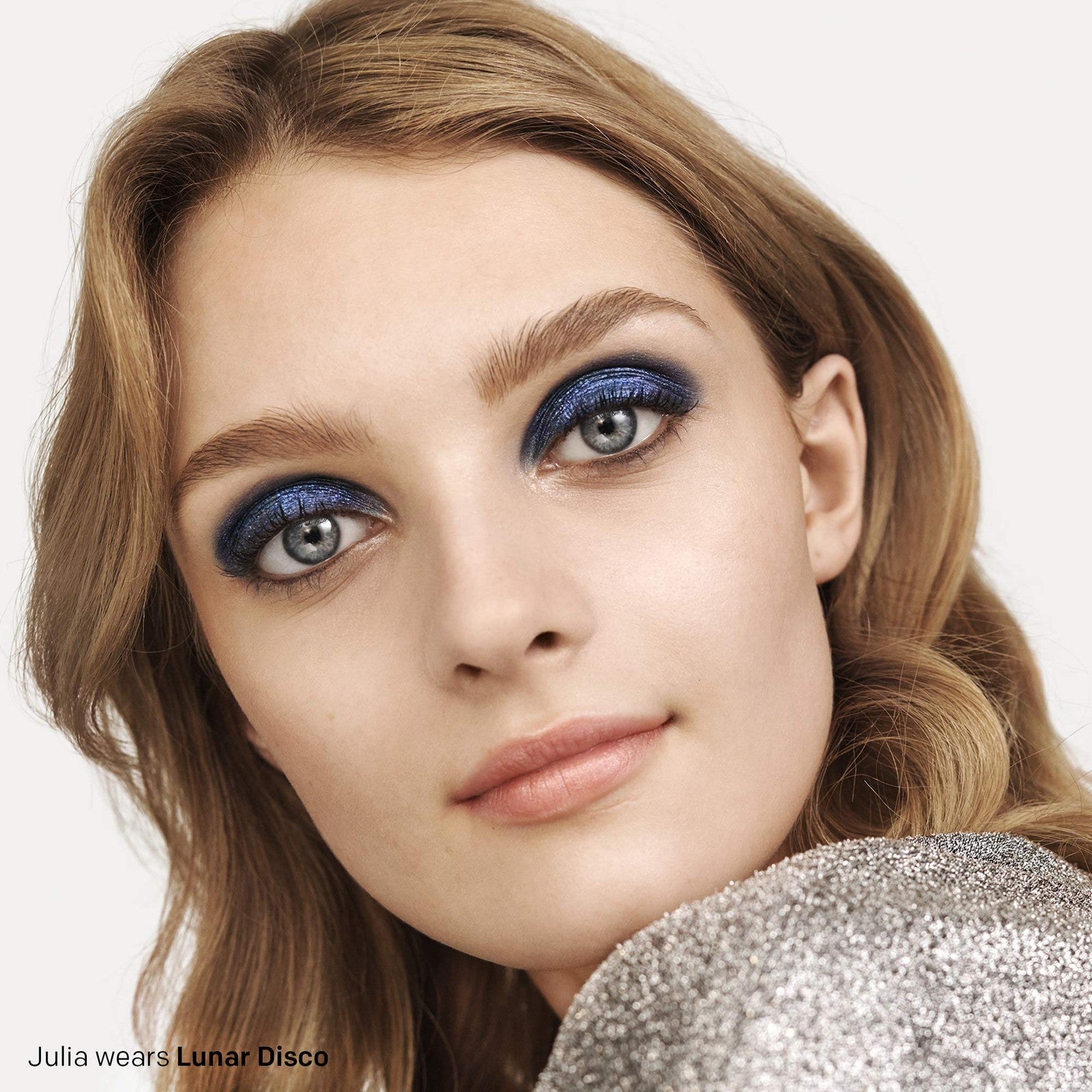 Almay Velvet Foil Cream Shadow 