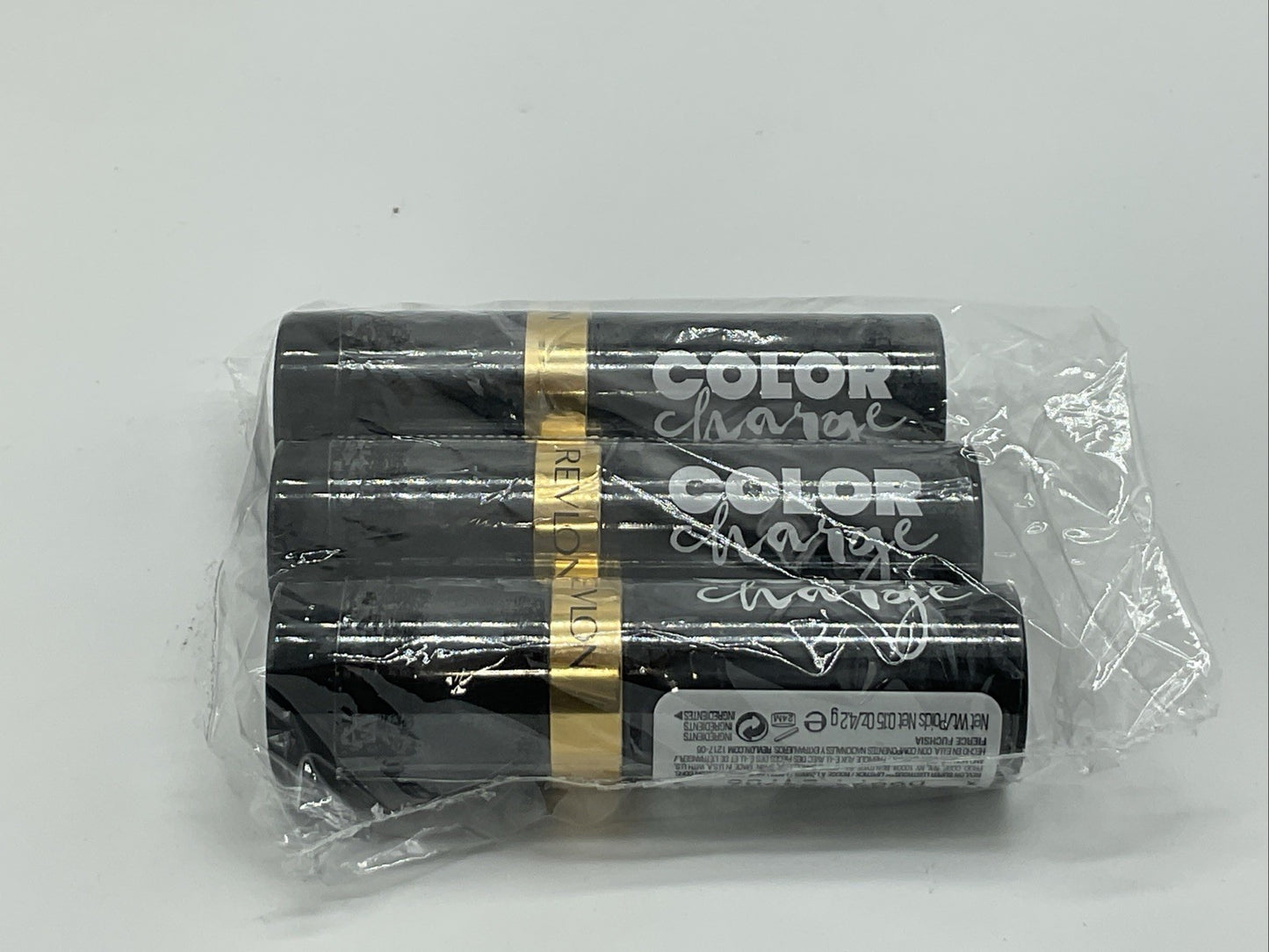 3 PACK - Revlon Color Charge Super Lustrous Lipstick - 025 Fierce Fuchsia