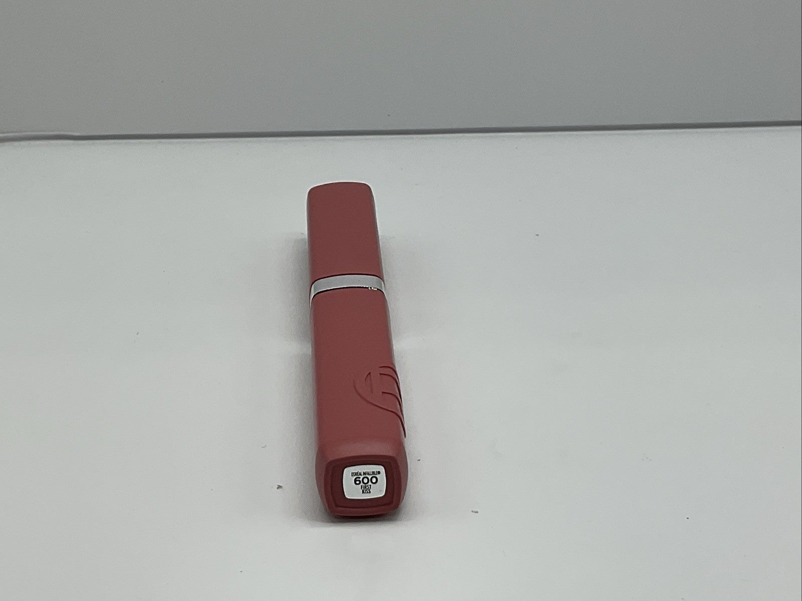 L Oreal Paris Matte Liquid Lipstick - 600 First Kiss - Single