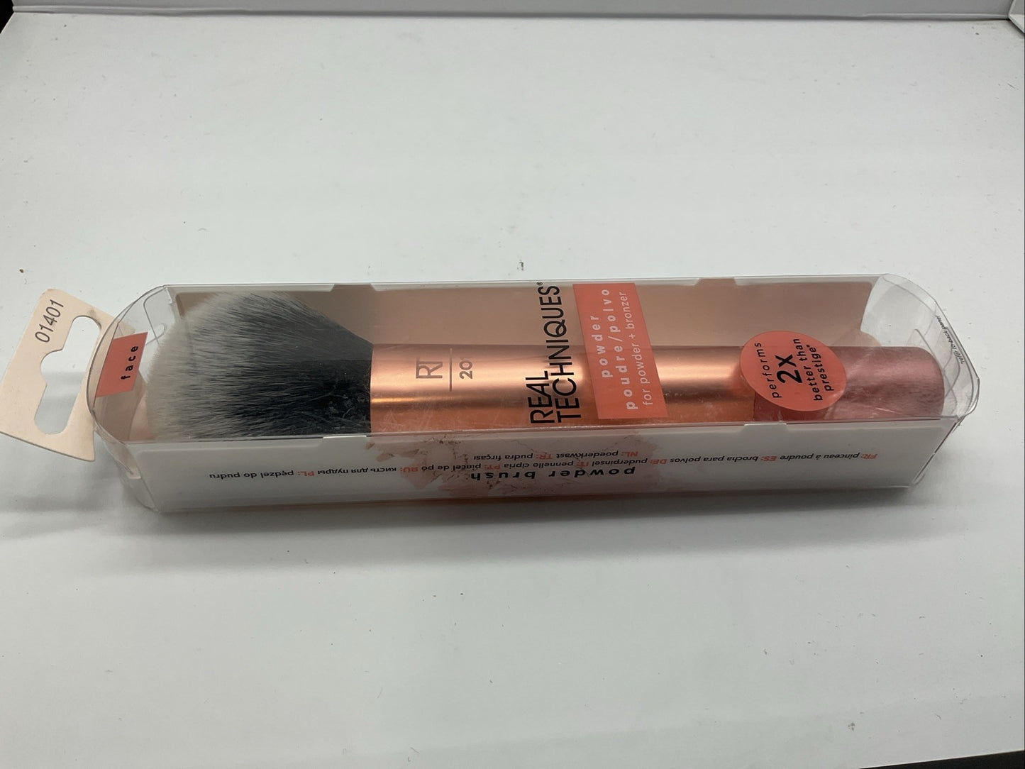 Real Techniques Makeup Brush HD Powder Brush - RT201