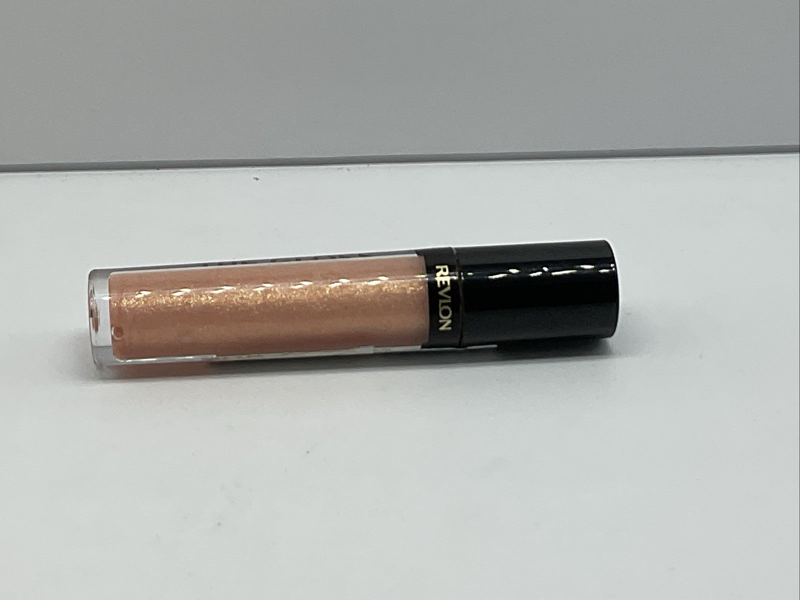 Revlon Super Lustrous Moisturizing High Shine Lip Gloss - 205 Snow Pink - Single