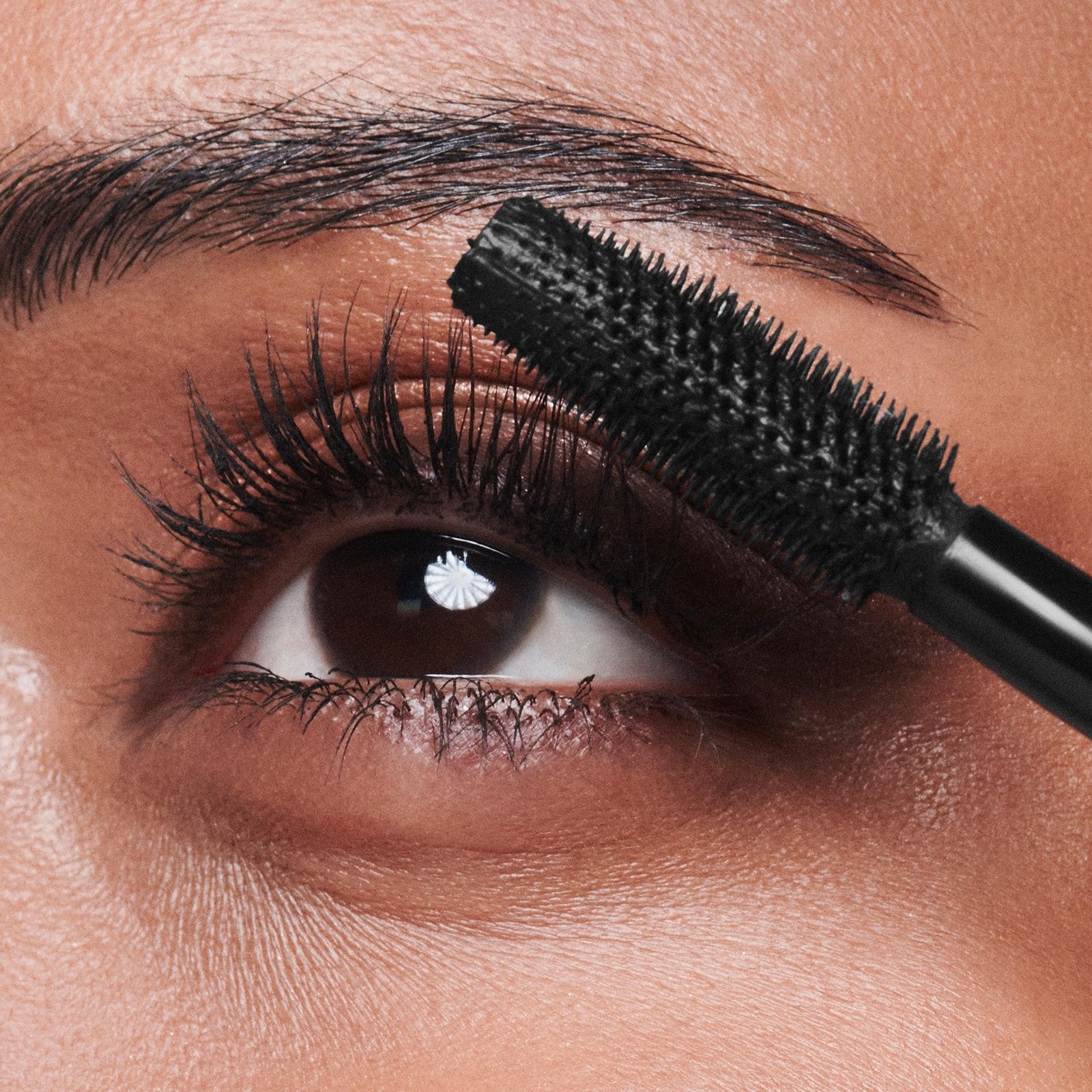 Covergirl 835 Lash Blast Mascara Black Brown Waterproof Hydrofuge 
