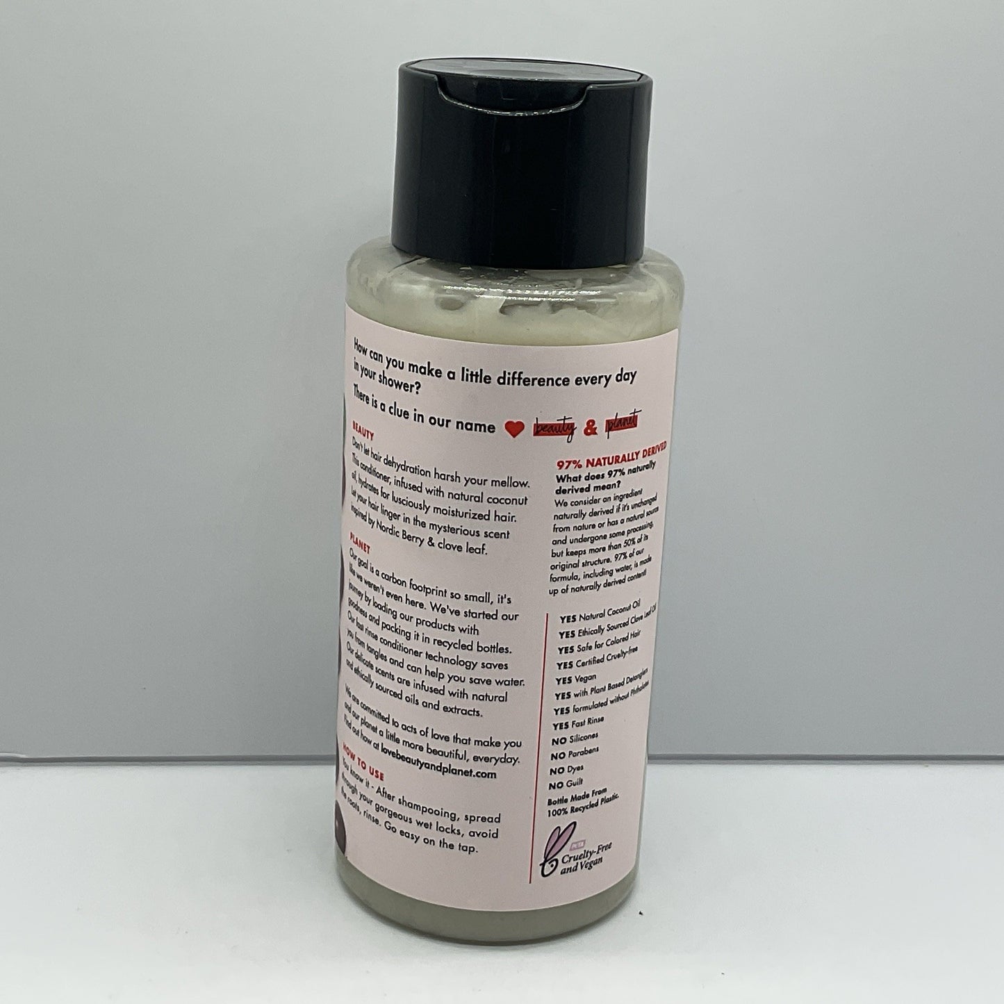 Love Beauty & Planet Conditioner - Nordic Berry & Clove Leaf Oil