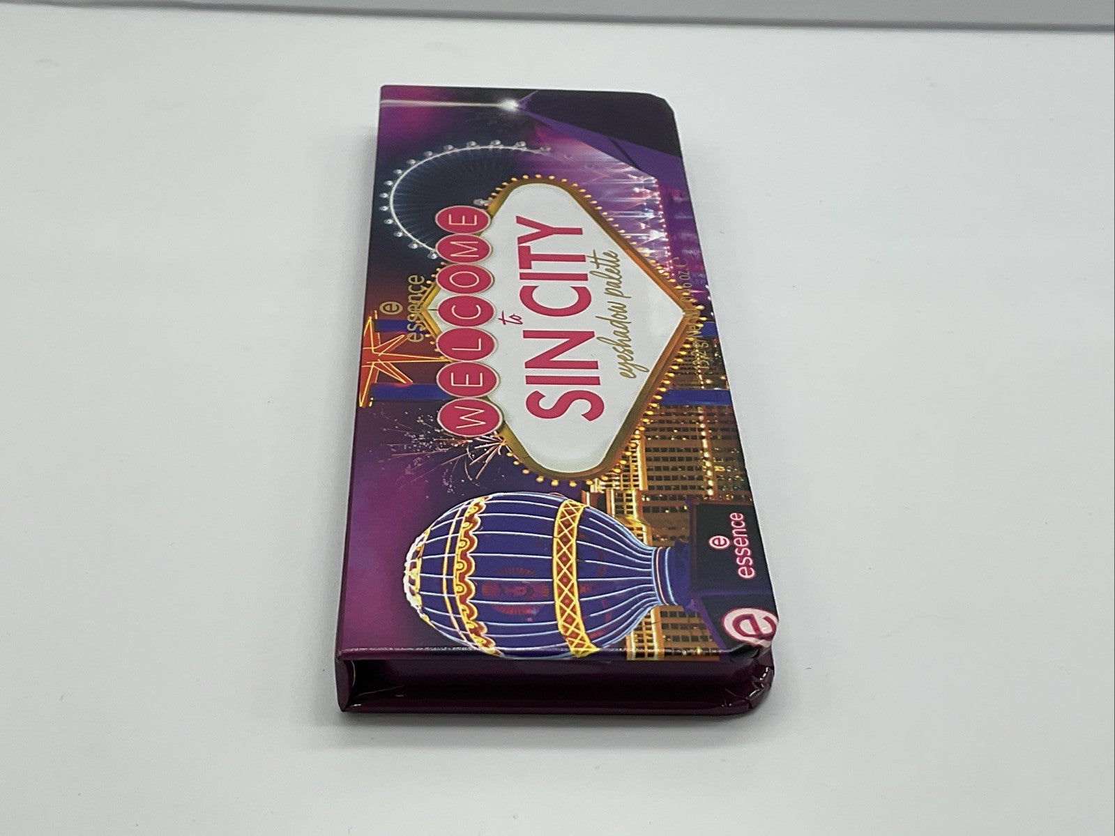 essence Welcome To Sin City Eyeshadow Palette