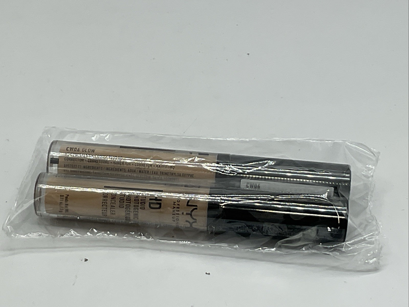 NYX Profession Makeup HD Studio Photogenic Concealer Wand - CW06 Glow - Set Of 2