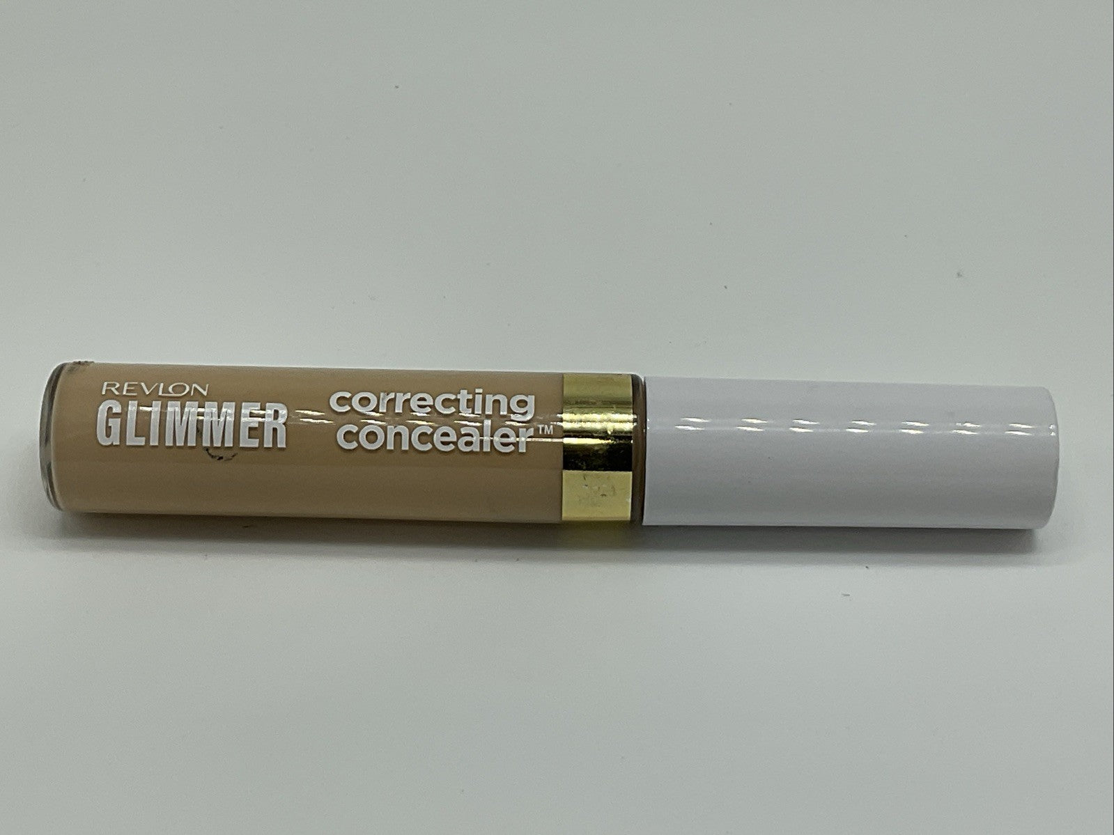 Revlon Glimmer Correcting Concealer - 115 Brightener