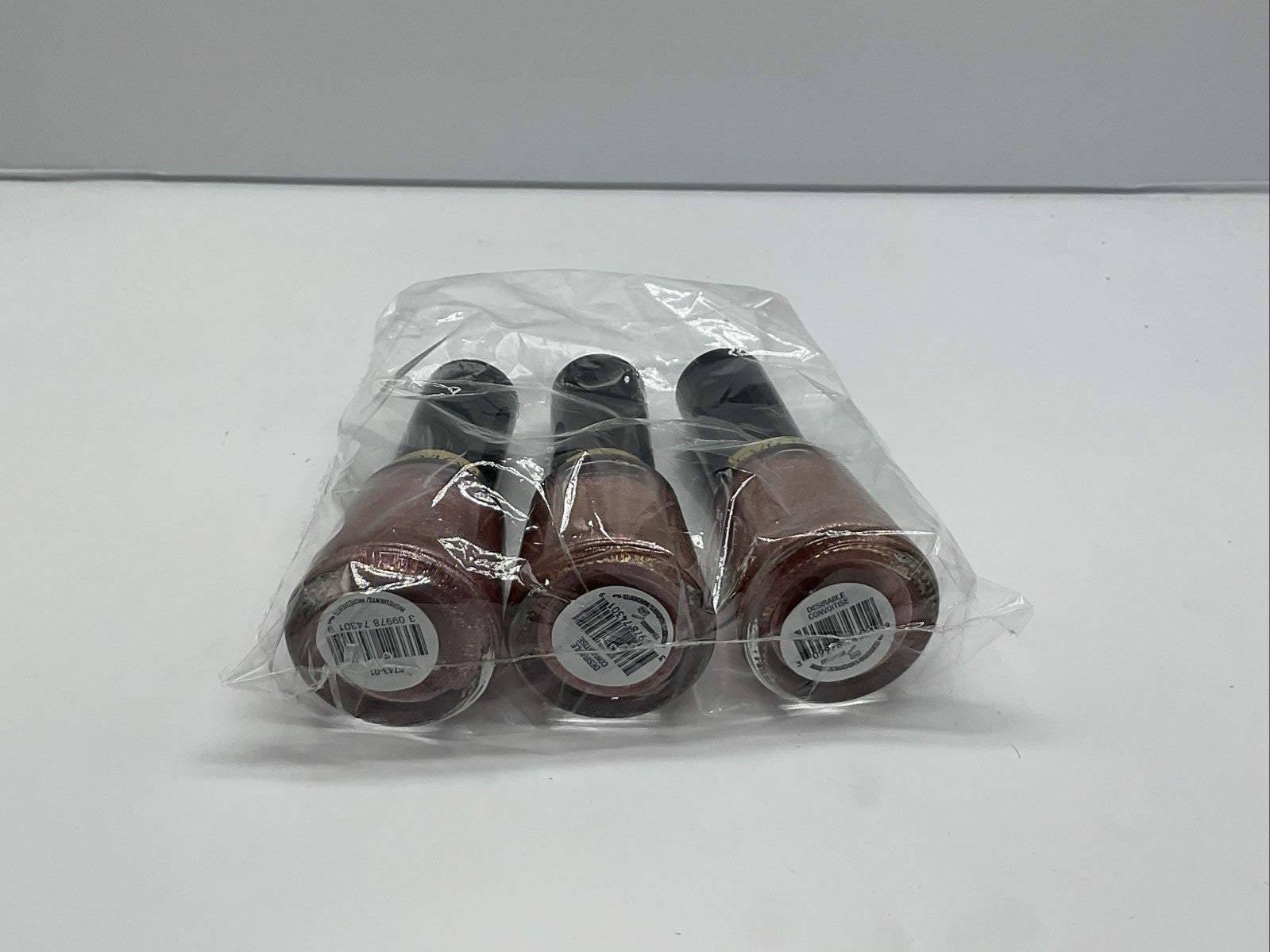 3 Pack - Revlon Super Lustrous Nail Enamel Polish, 150 Desirable