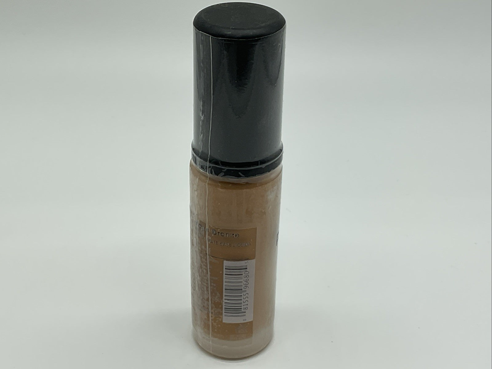 LA GIRL Pro Matte HD Long Wear Matte Foundation - GLM680 Golden Bronze